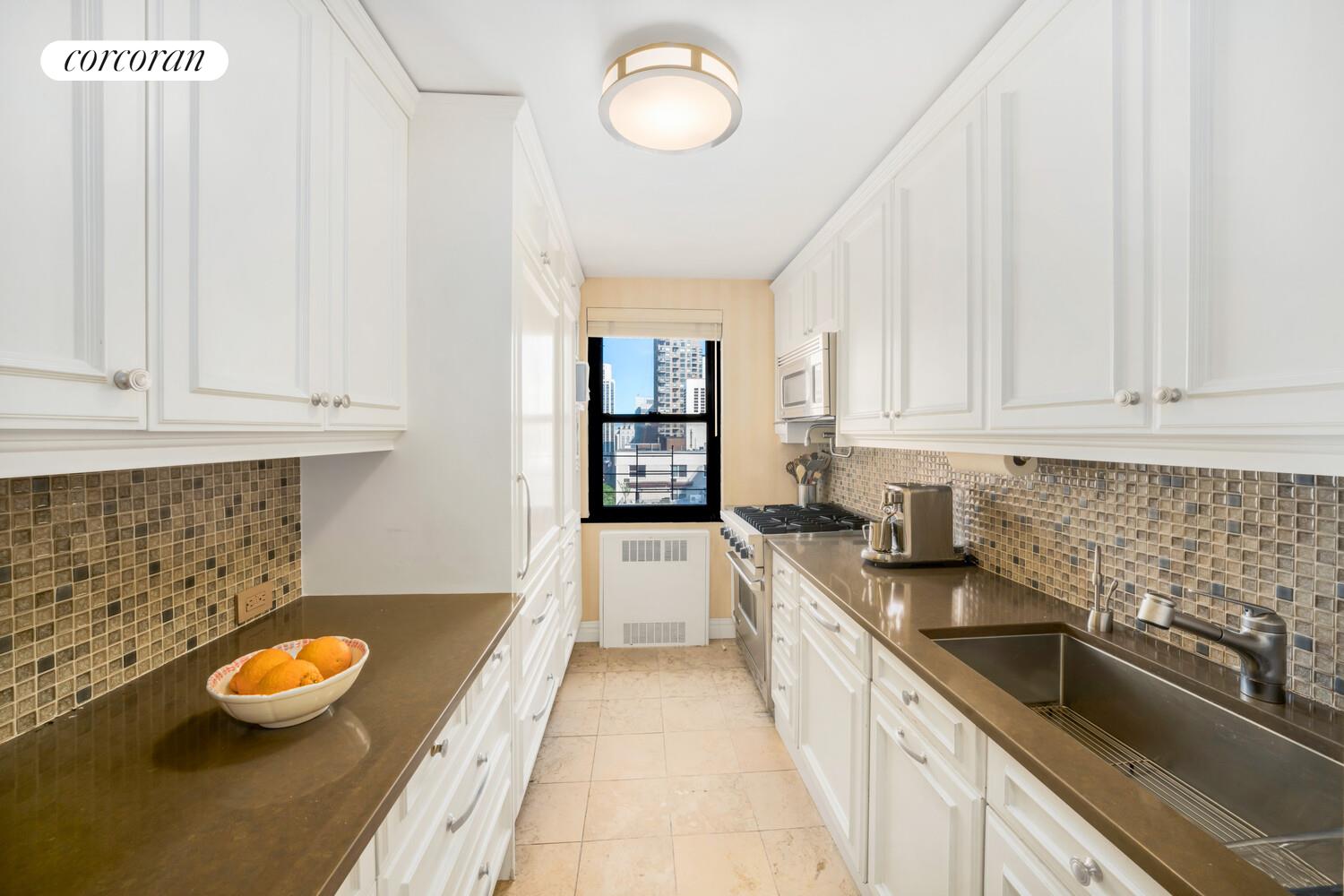 233 E 69TH Street 14K