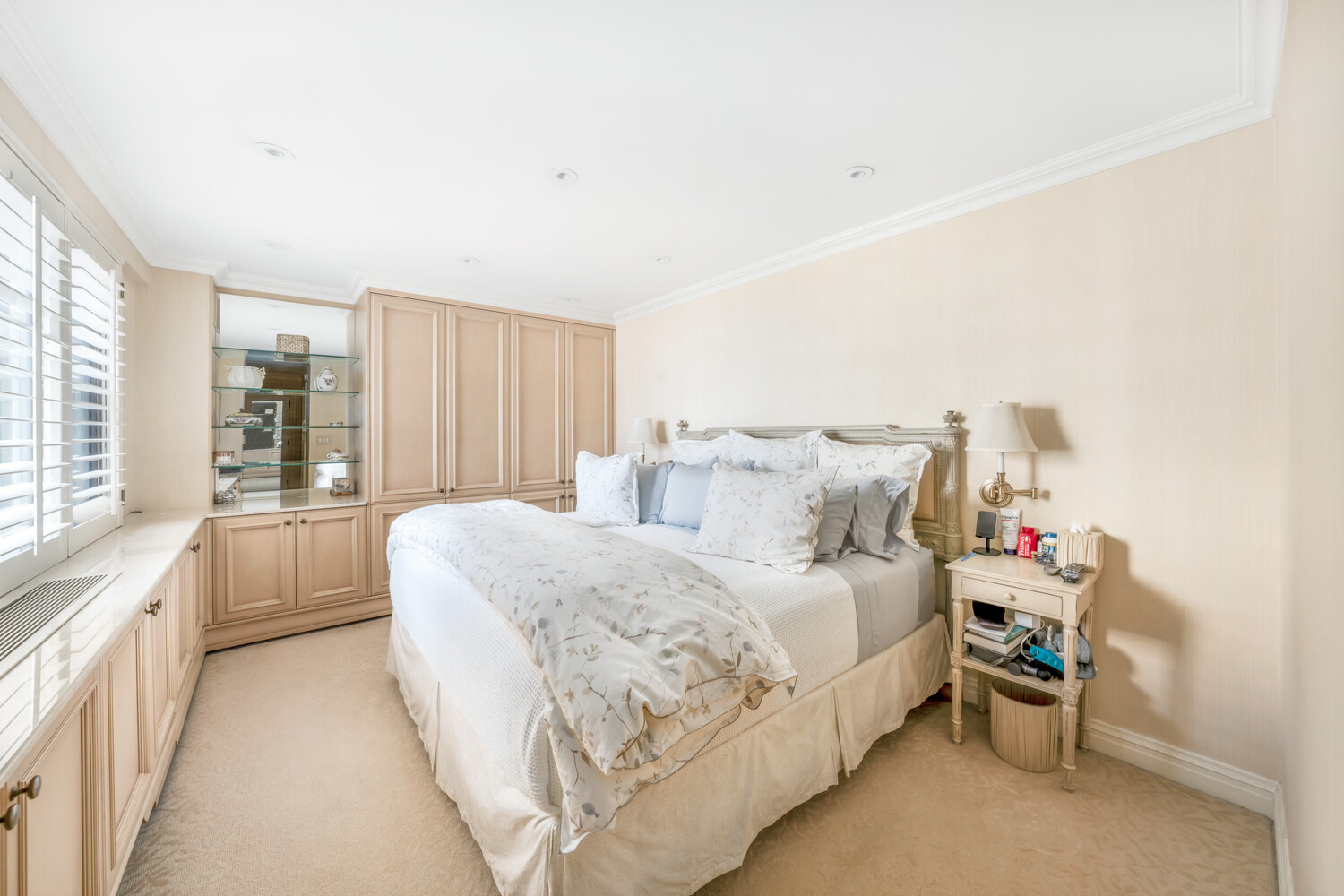 233 E 69TH Street 14K