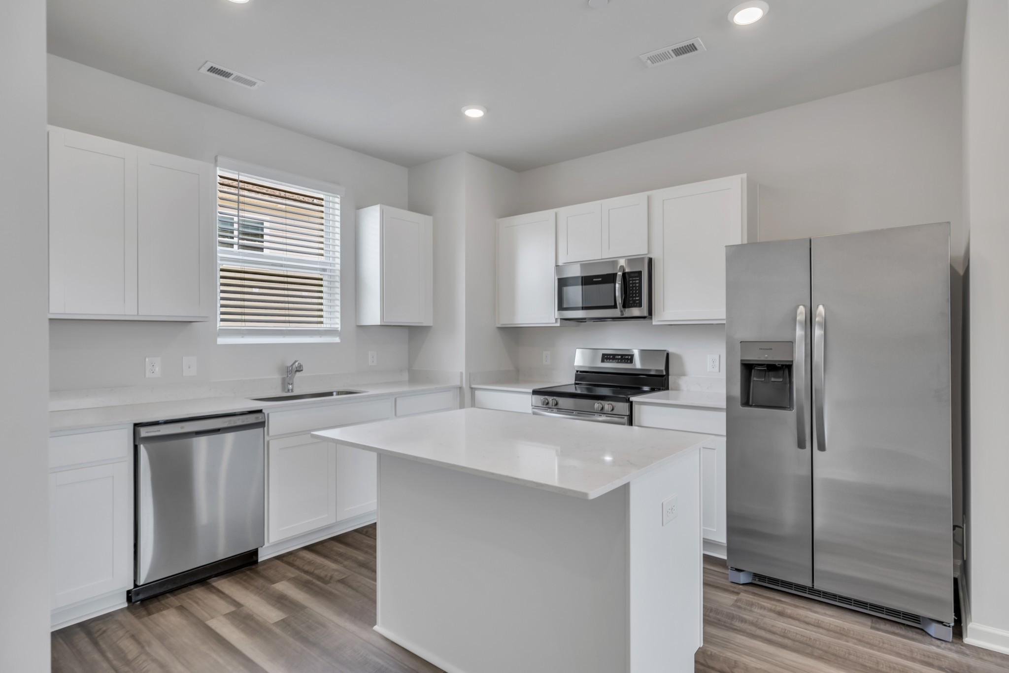 1001 Taylor Circle