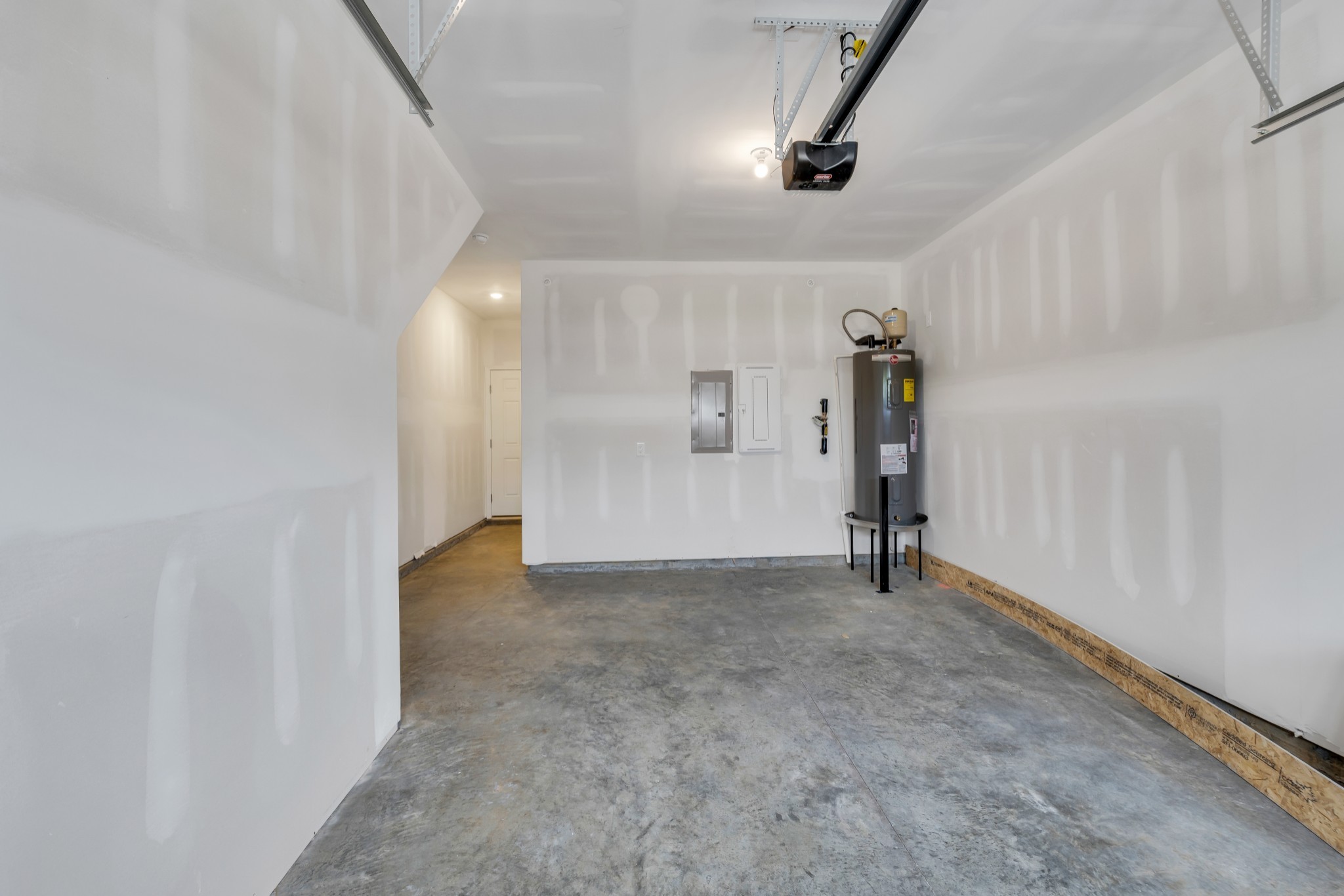 1001 Taylor Circle