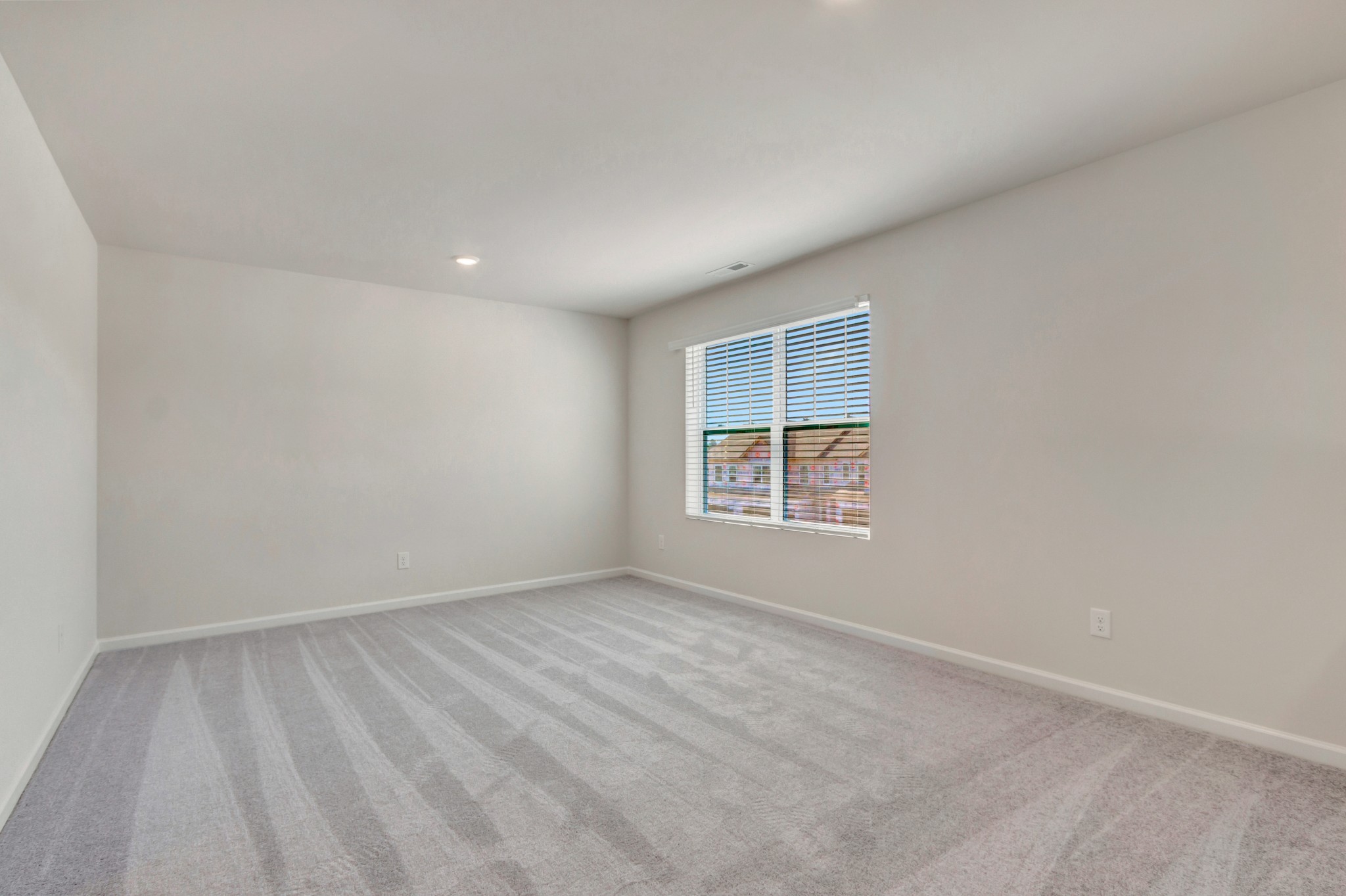 1653 Manuka Lane