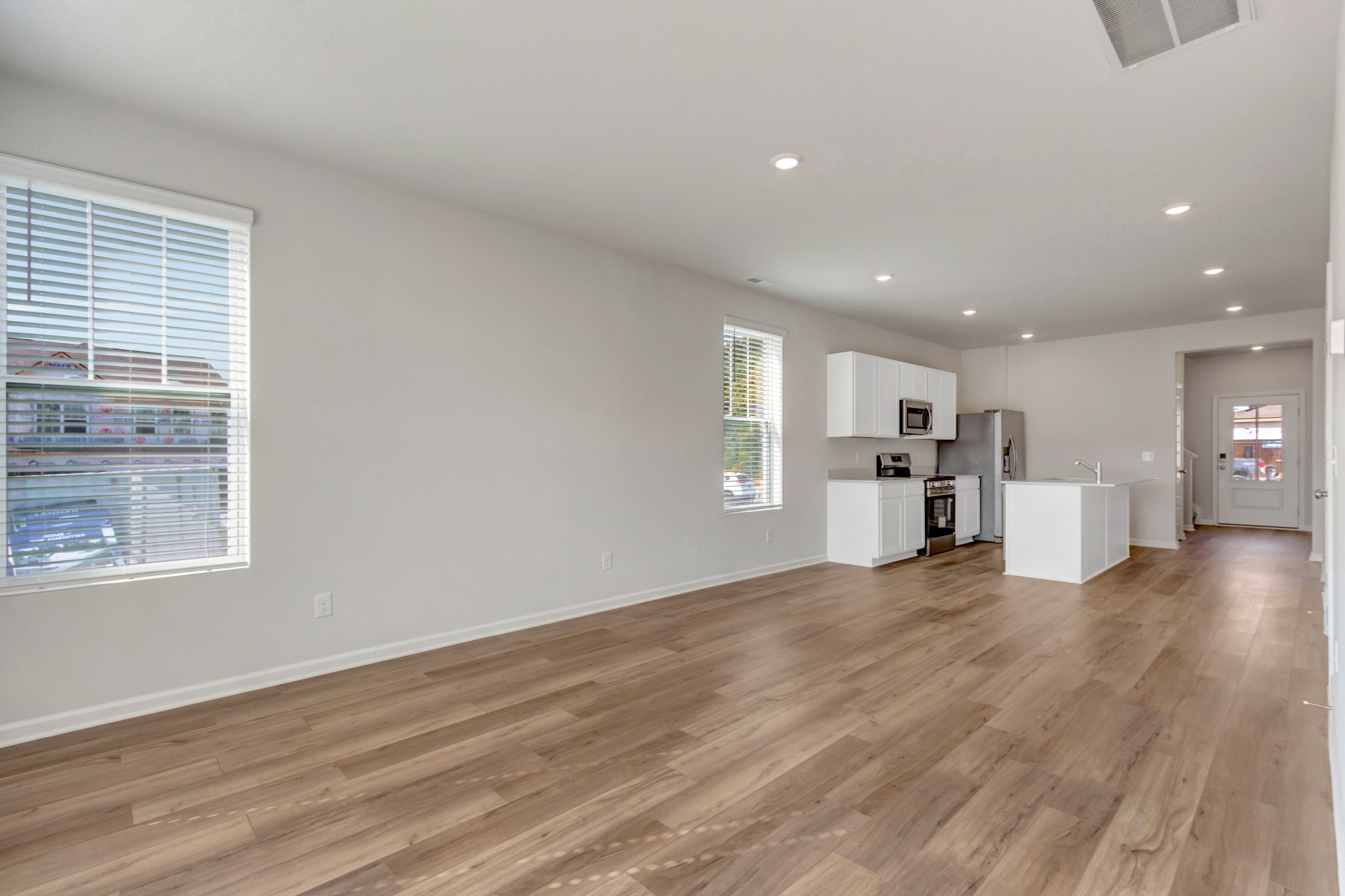 1653 Manuka Lane
