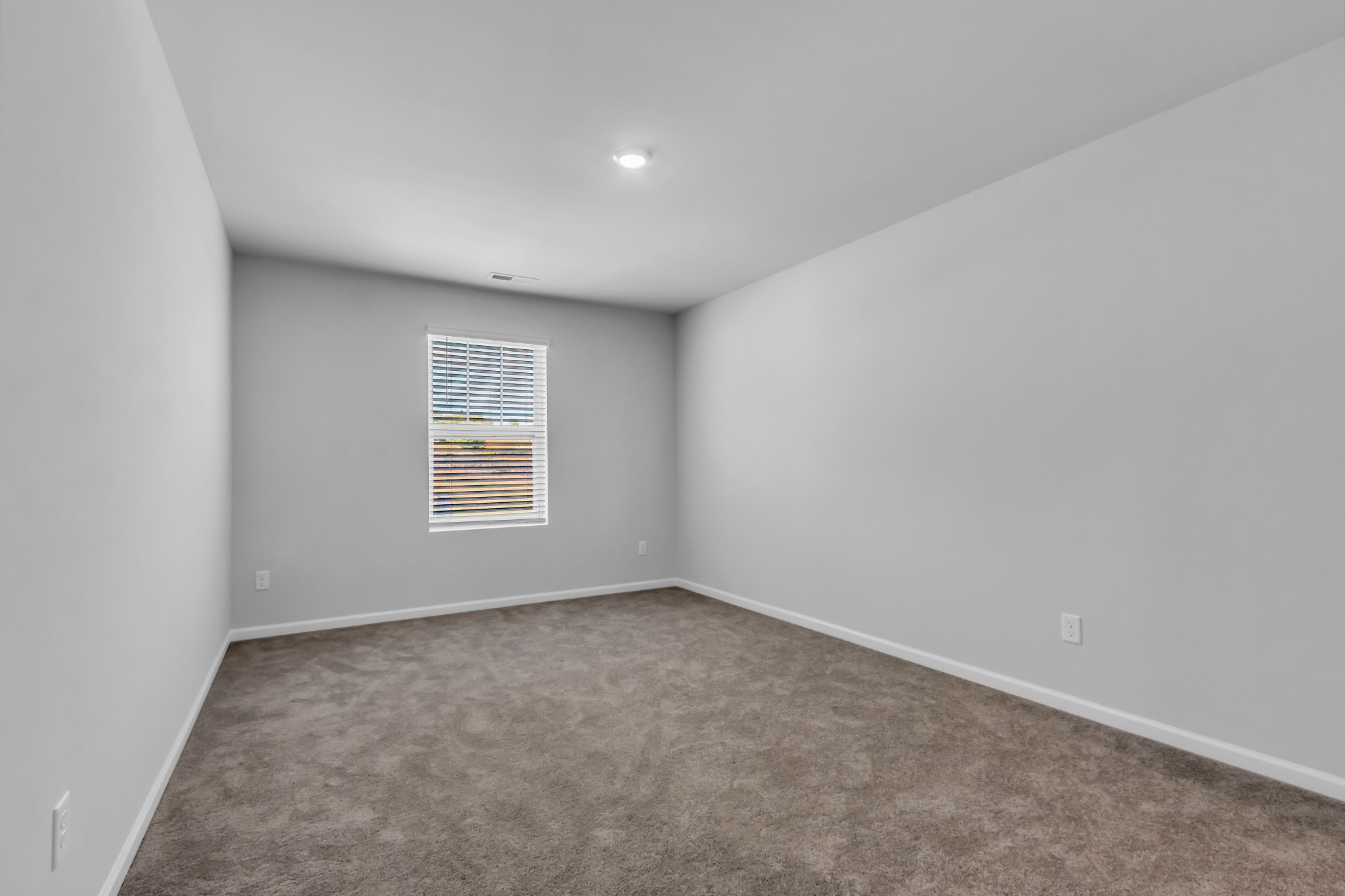 1613 Manuka Lane