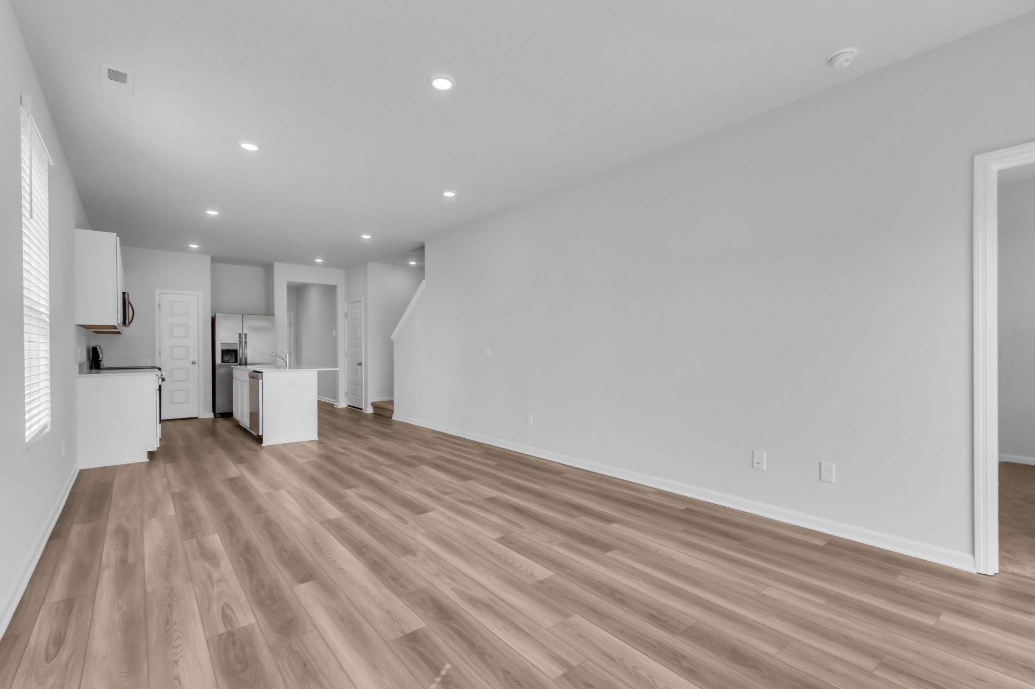 1613 Manuka Lane
