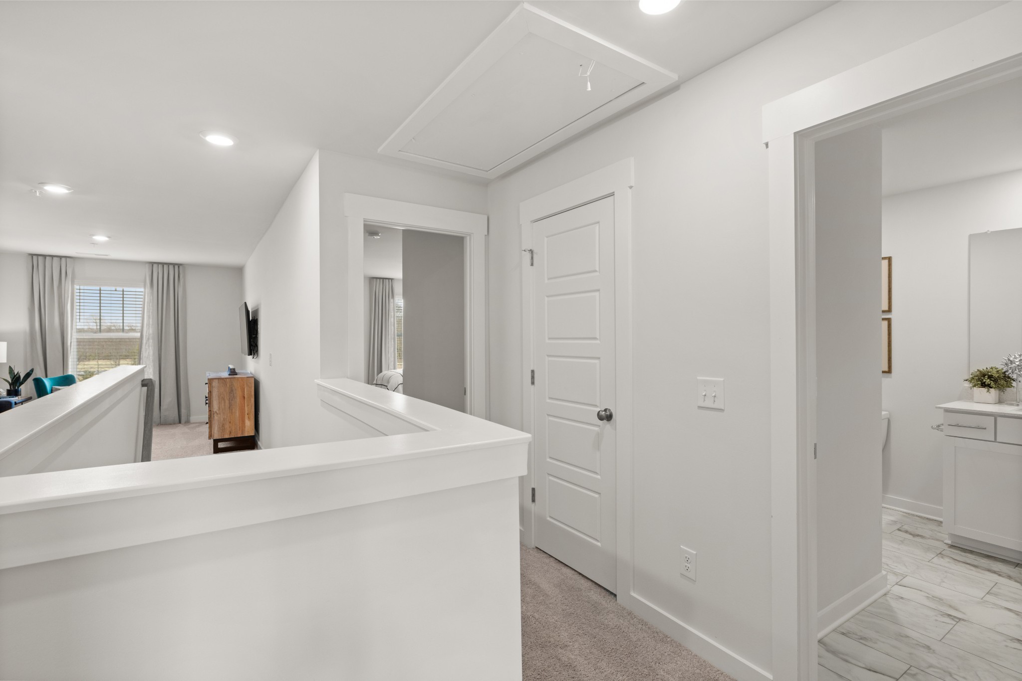 1613 Manuka Lane
