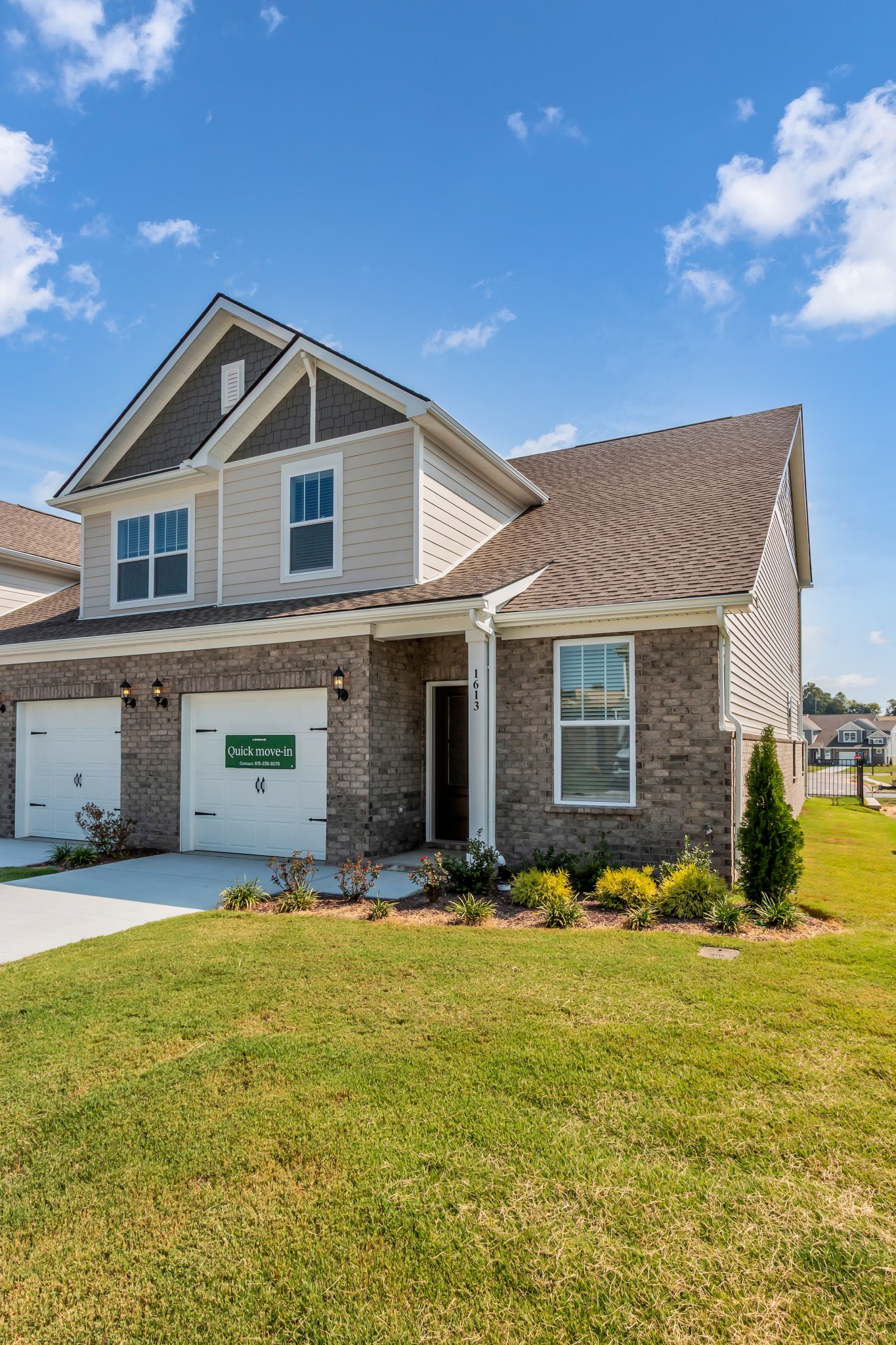 1613 Manuka Lane
