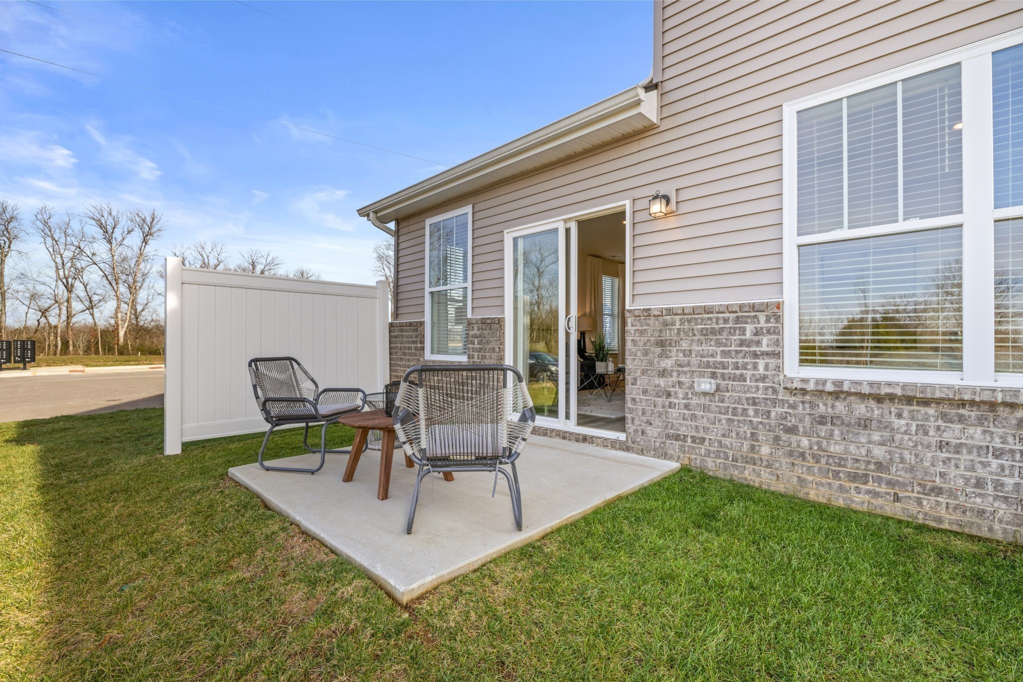 1721 Manuka Lane