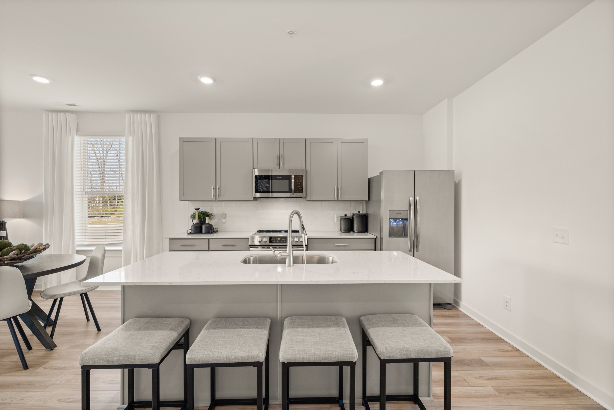 1721 Manuka Lane