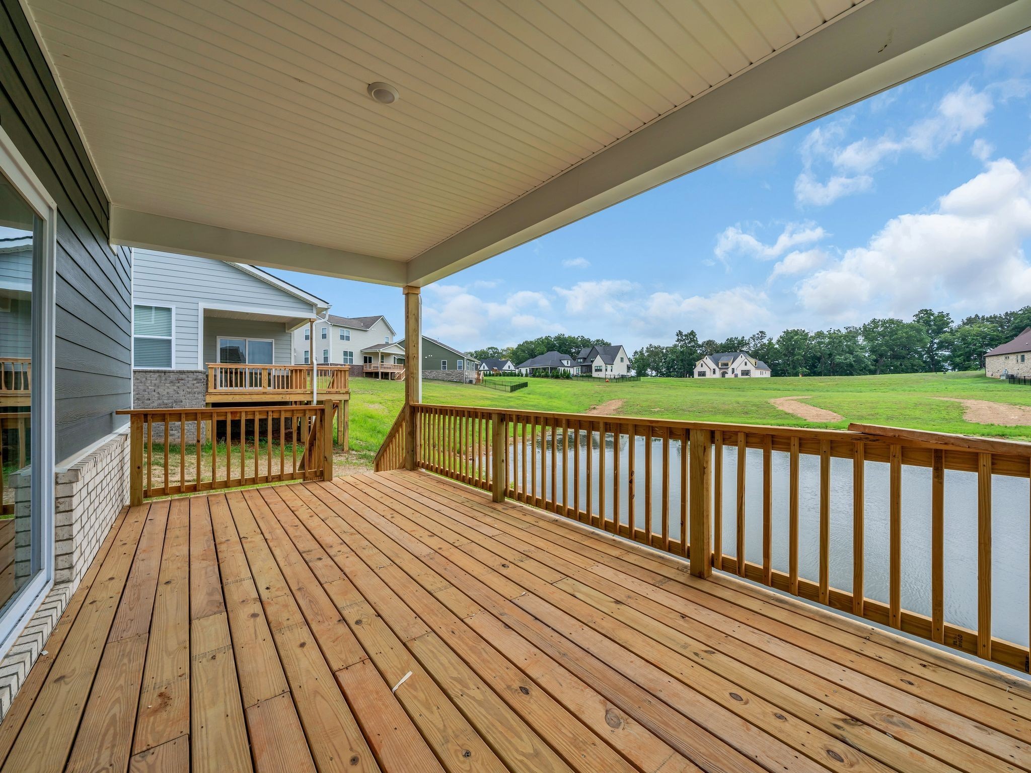 812 Bur Oak Court