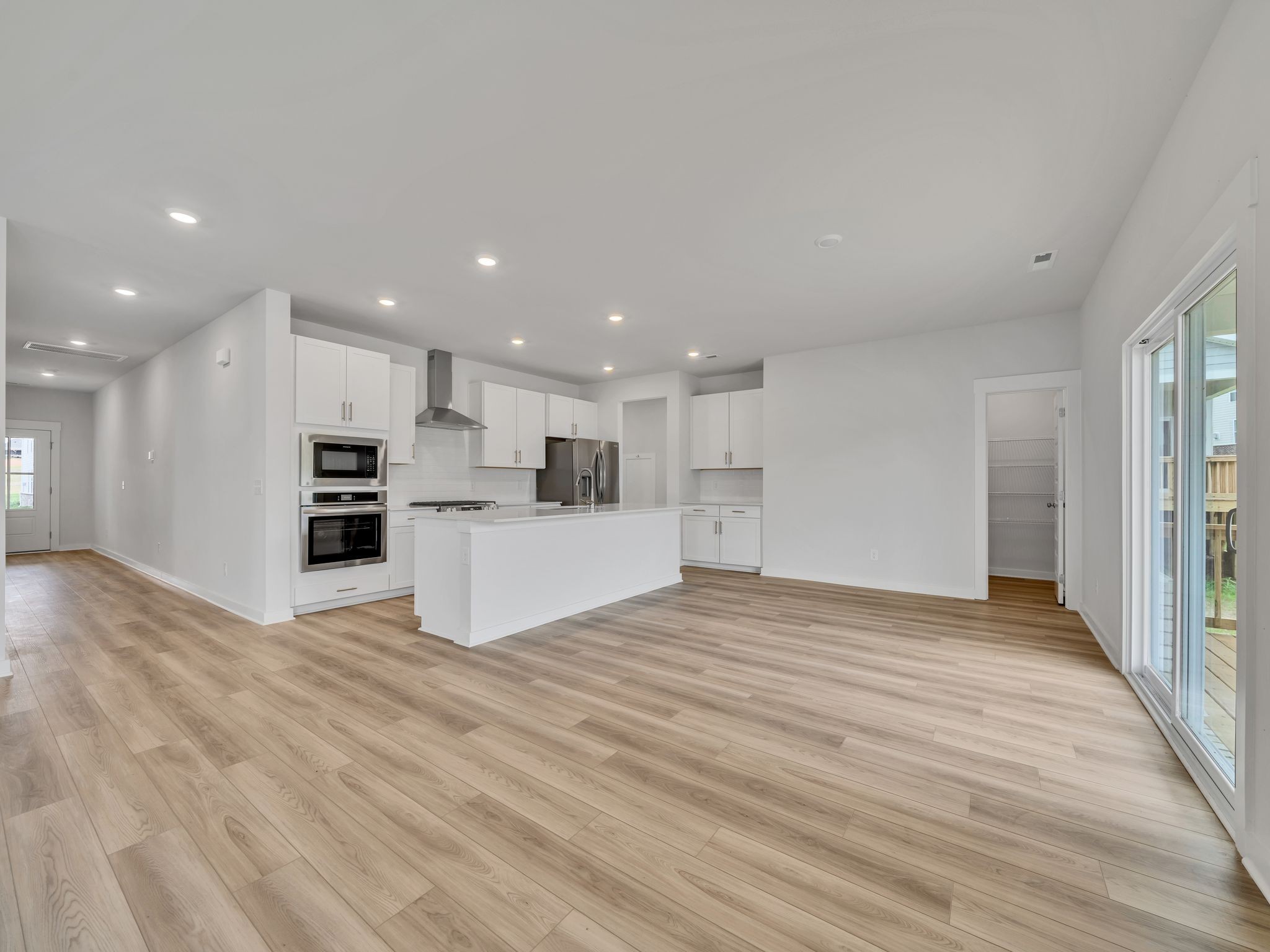 812 Bur Oak Court