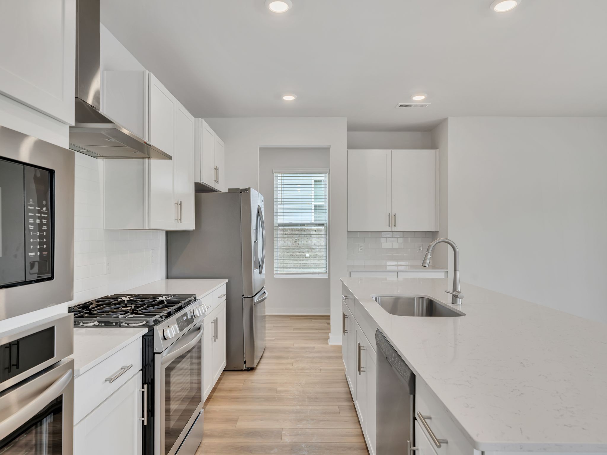 812 Bur Oak Court