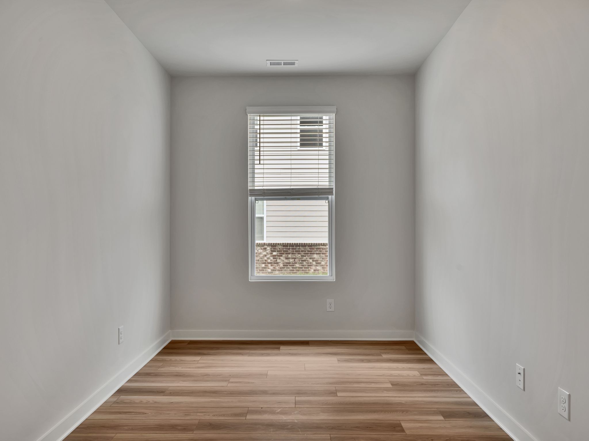 812 Bur Oak Court