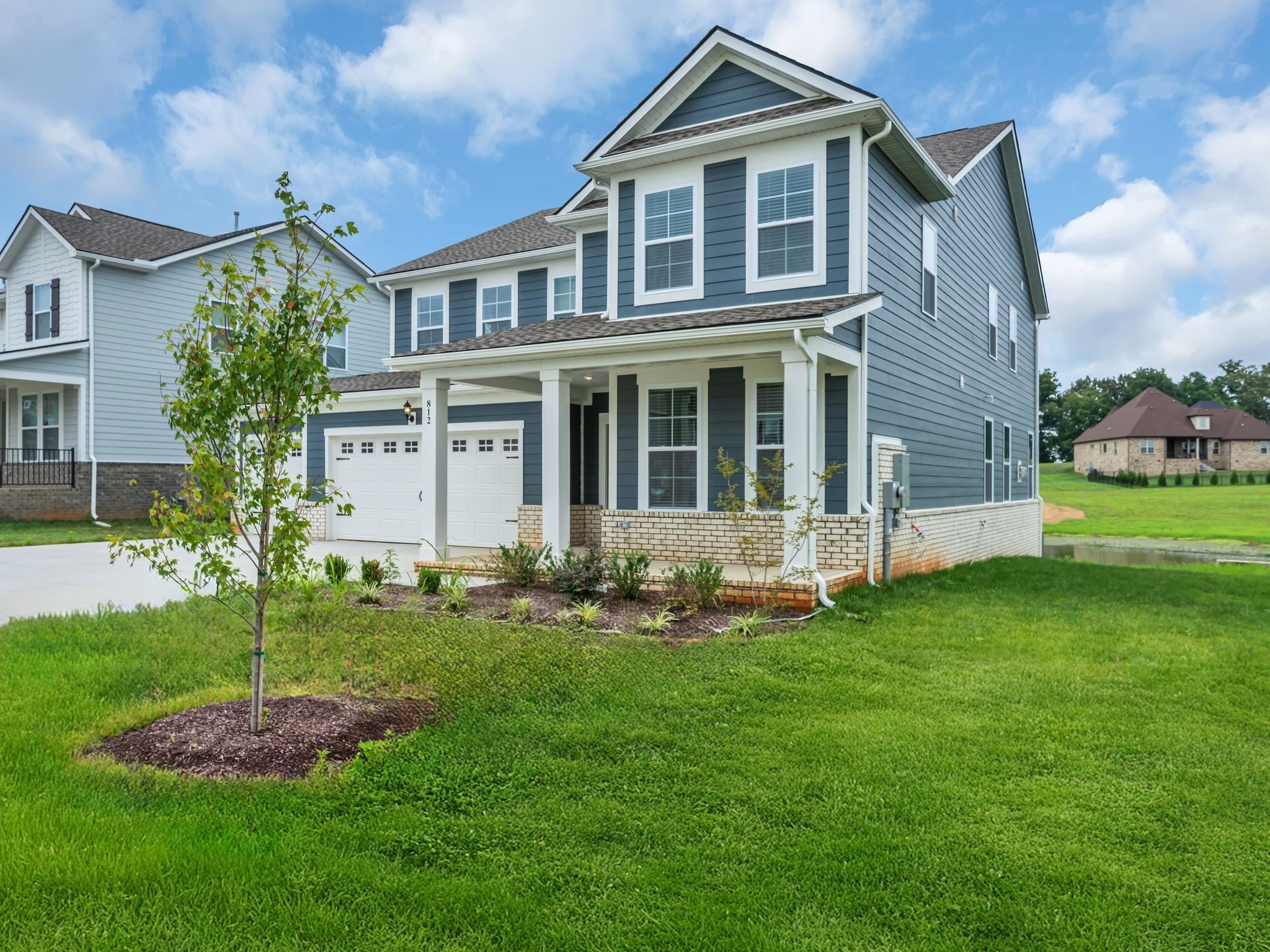 812 Bur Oak Court