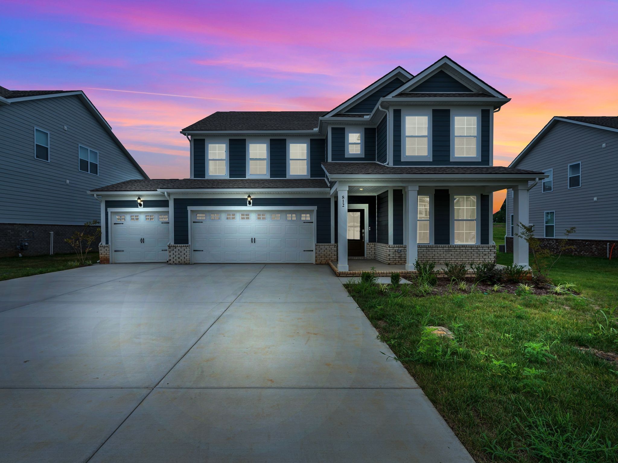 812 Bur Oak Court
