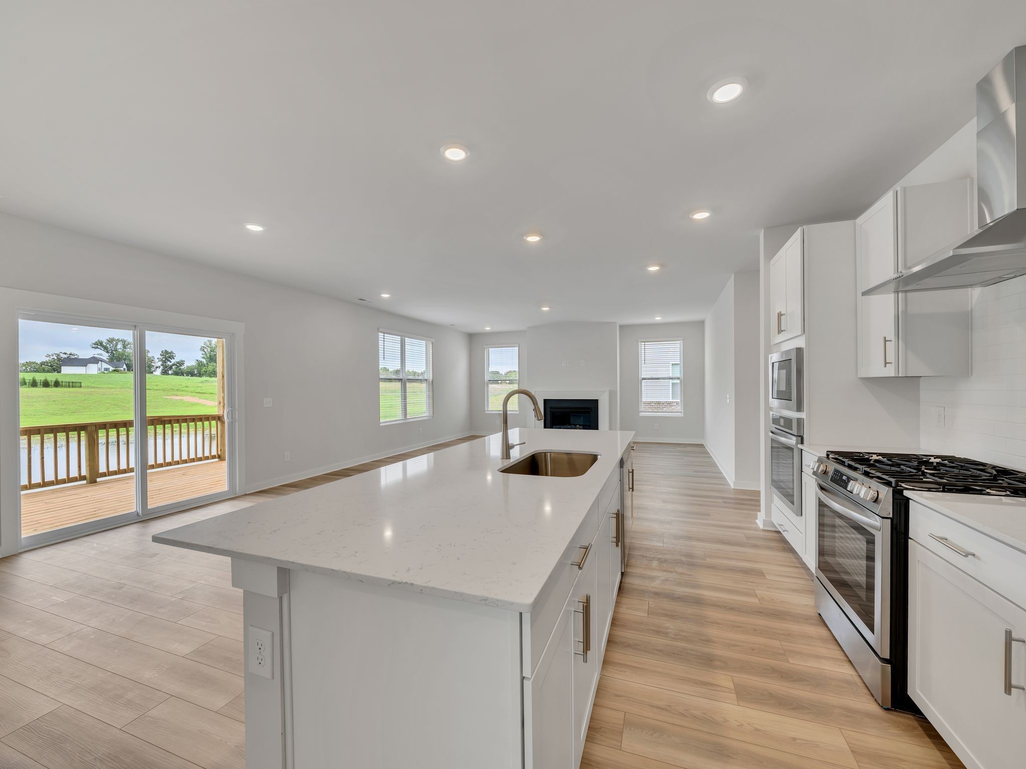 812 Bur Oak Court