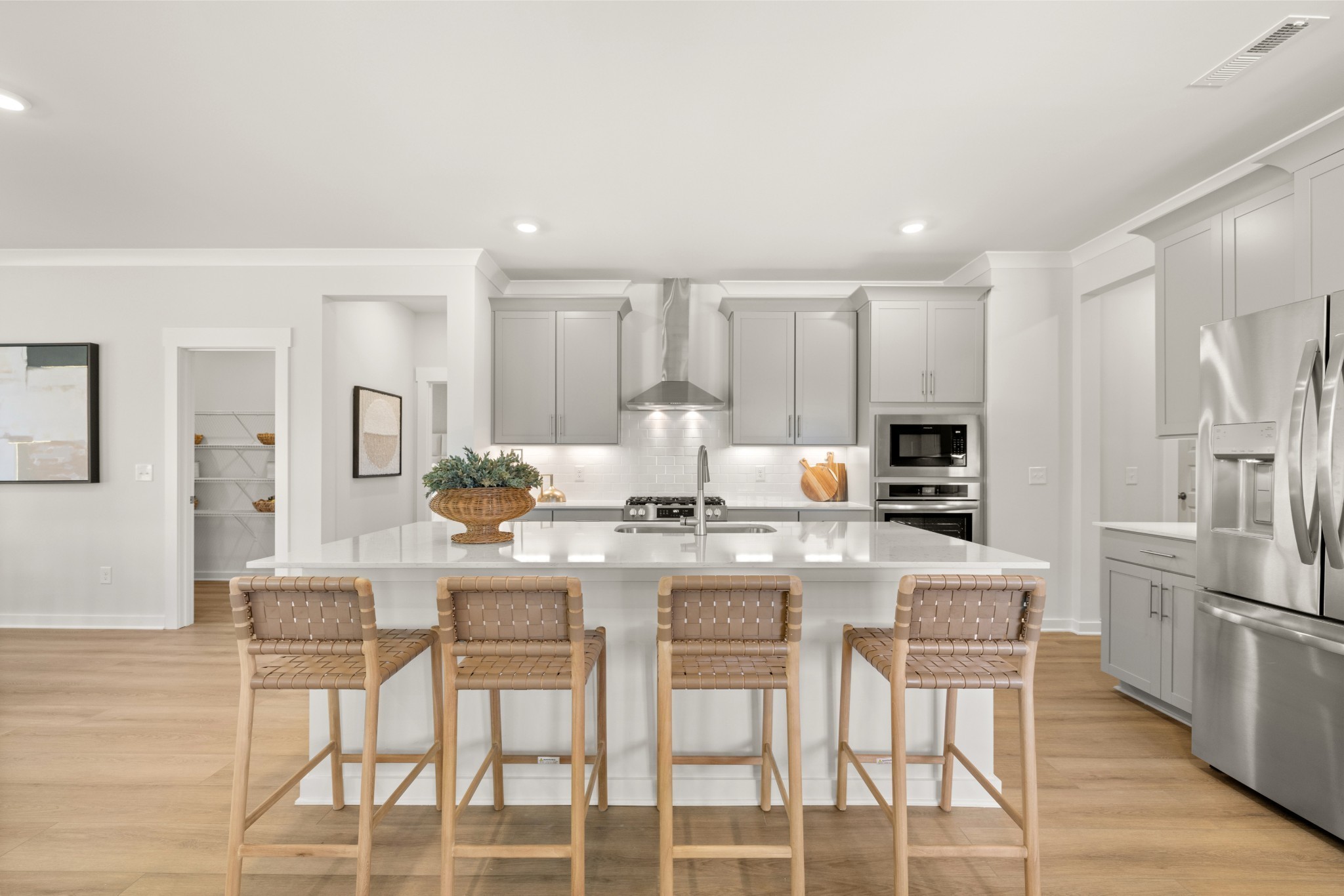 710 Heathview Court