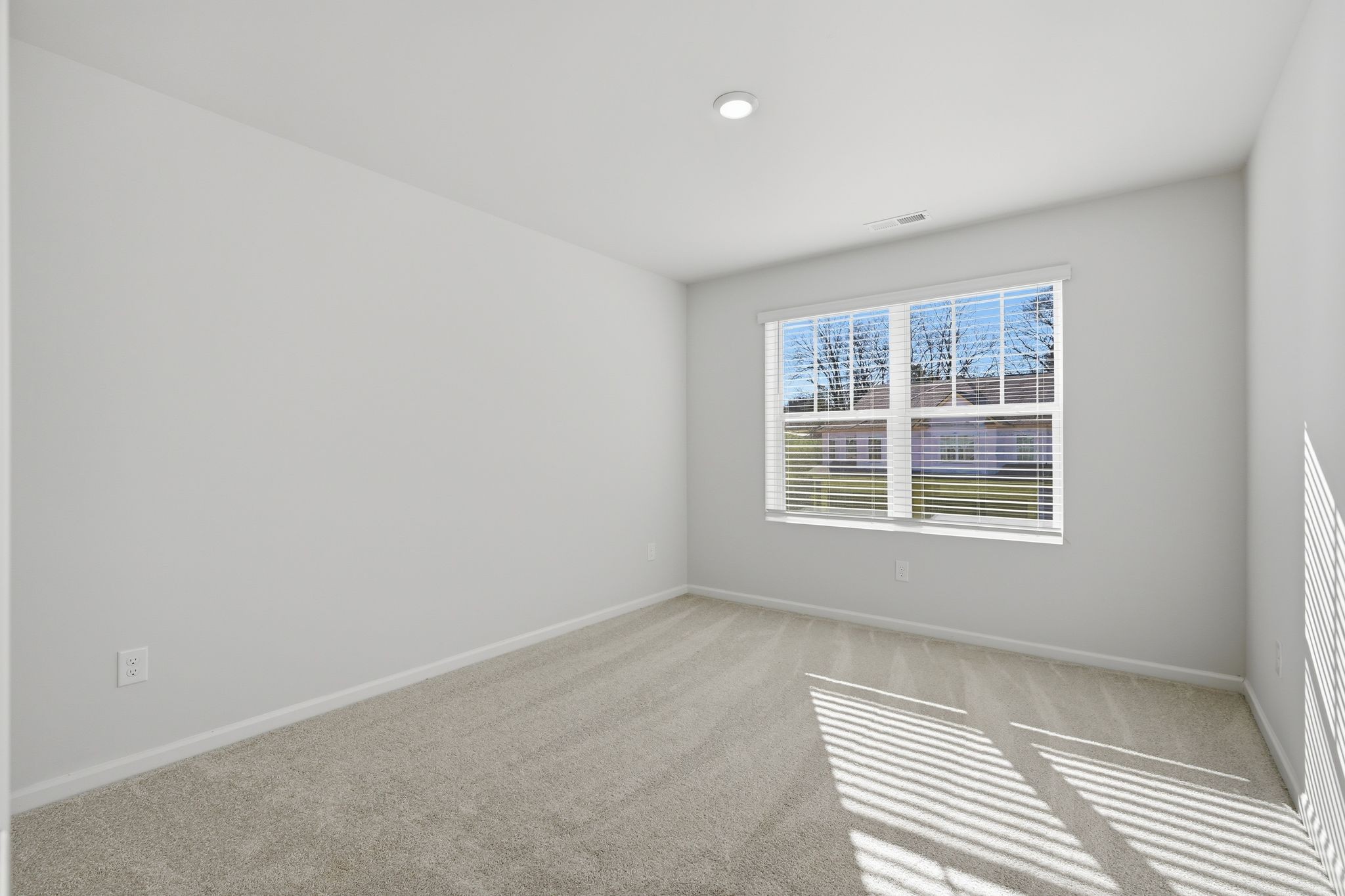 1679 Manuka Lane