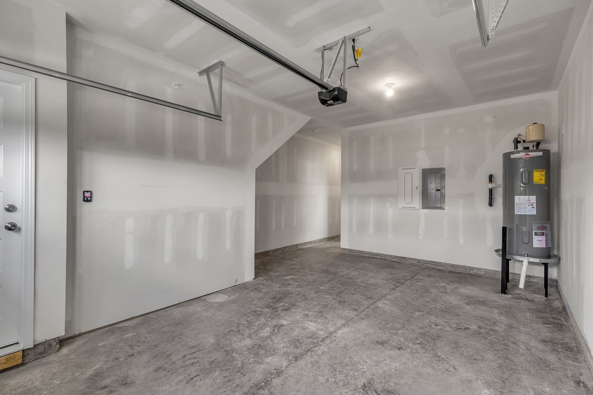 1306 Taylor Circle