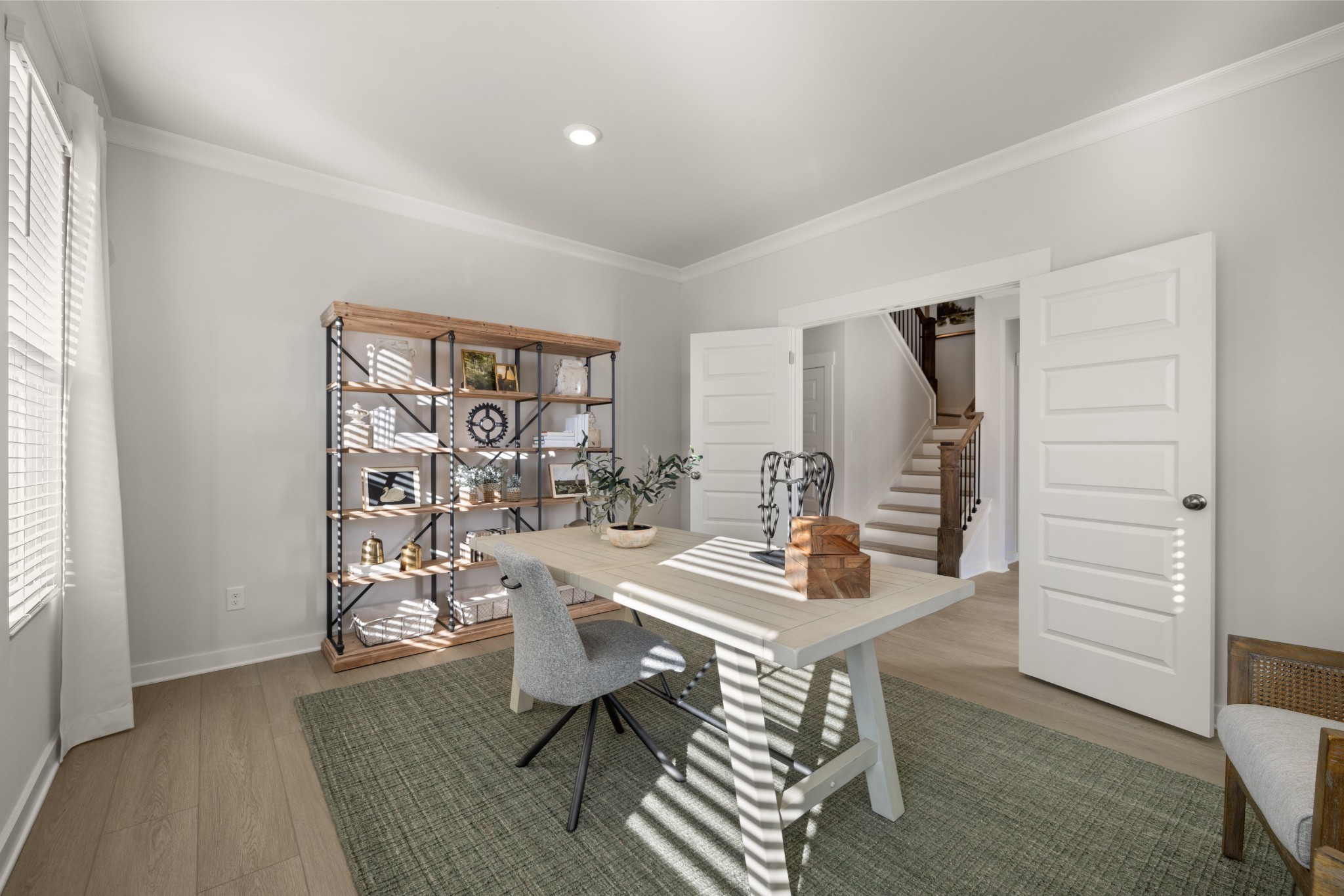 742 Heathview Court