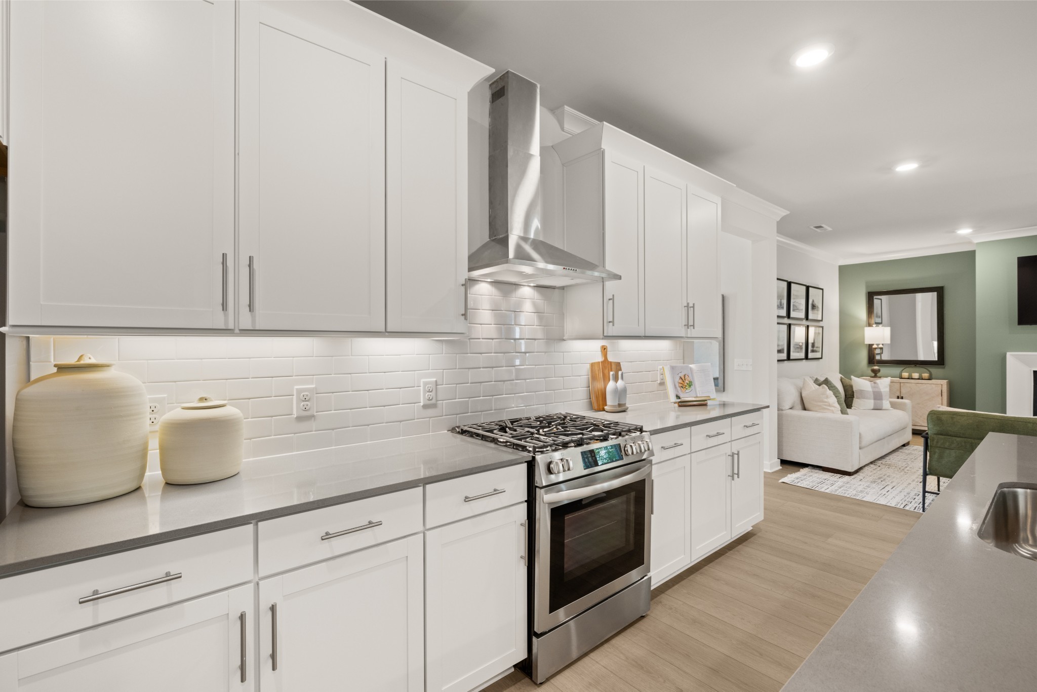742 Heathview Court