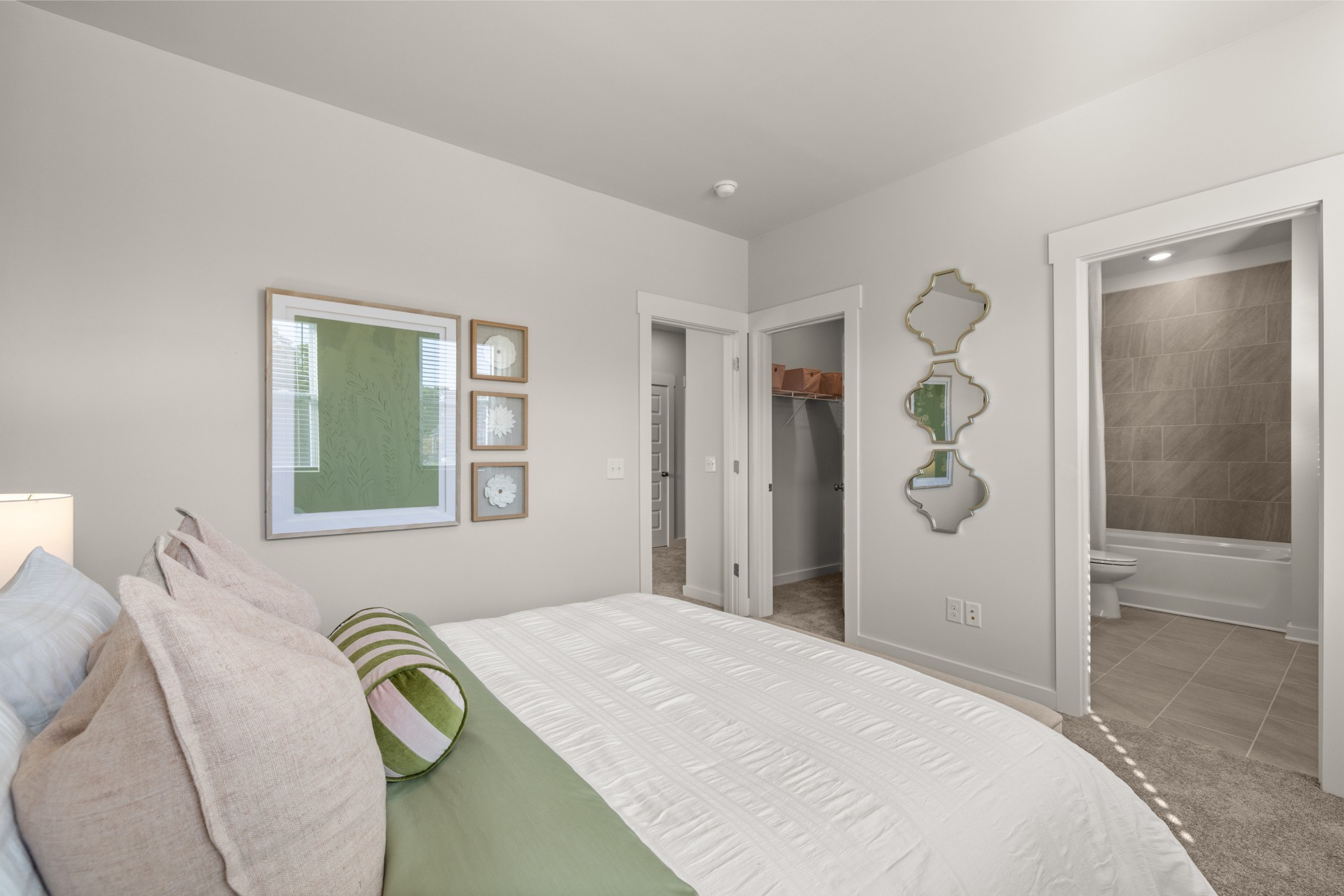 742 Heathview Court