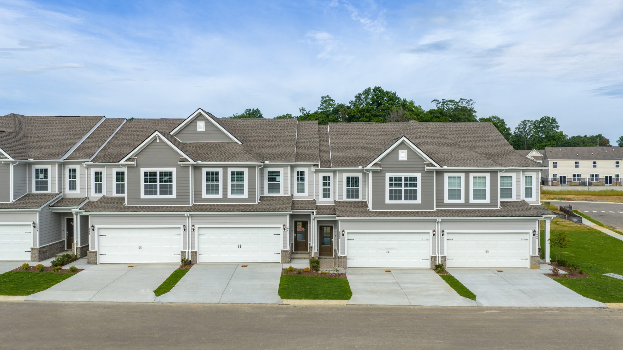 1664 Manuka Lane