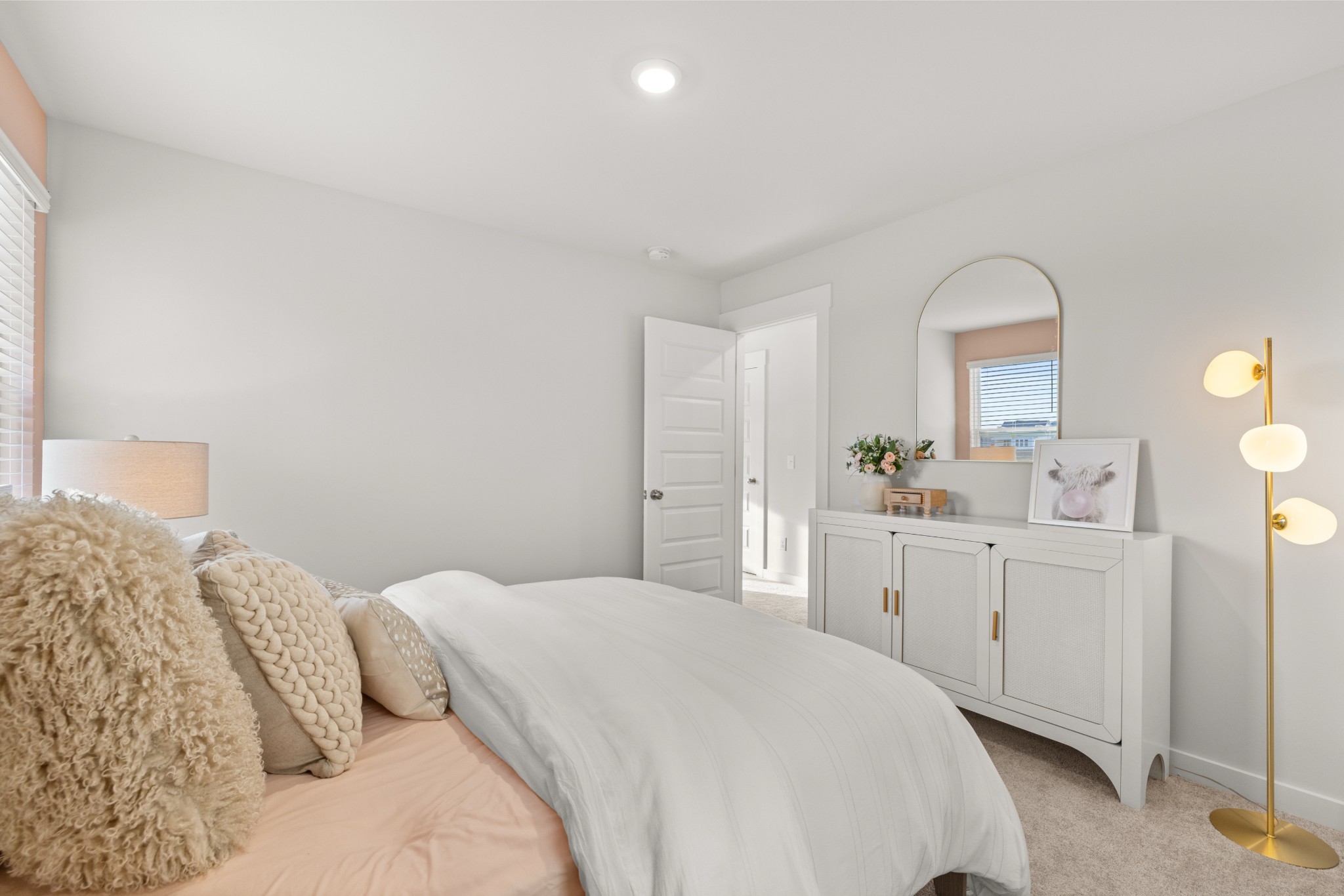 453 Lacewing Lane