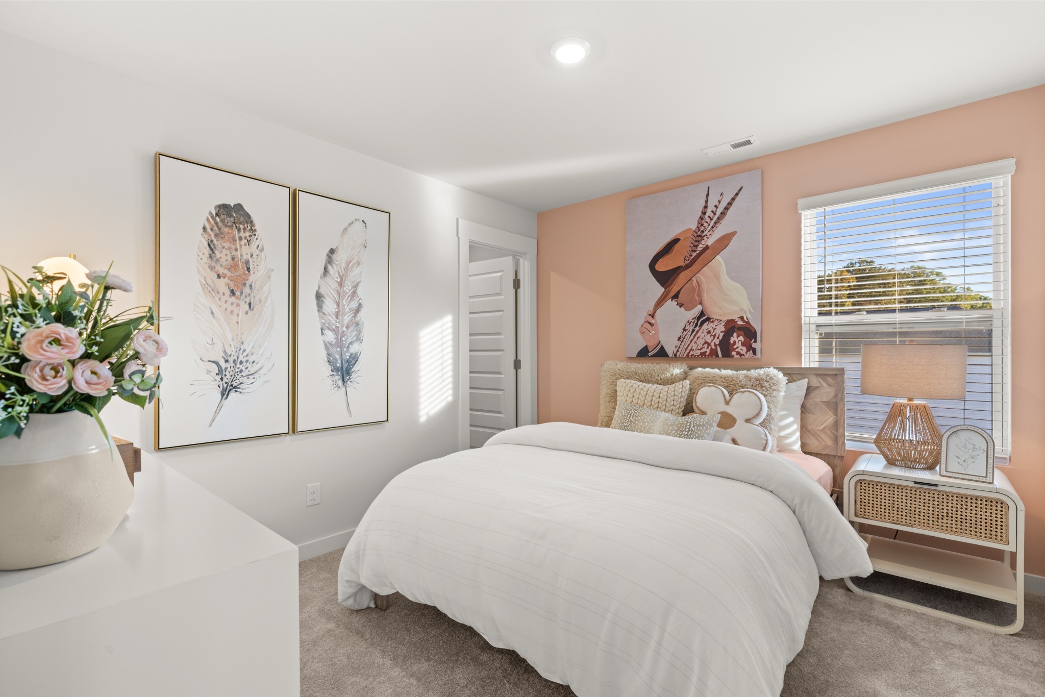453 Lacewing Lane
