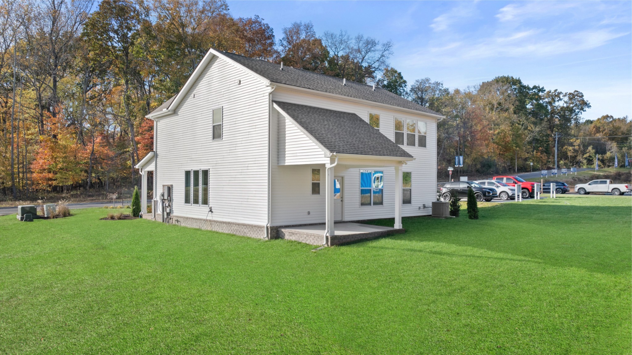 453 Lacewing Lane