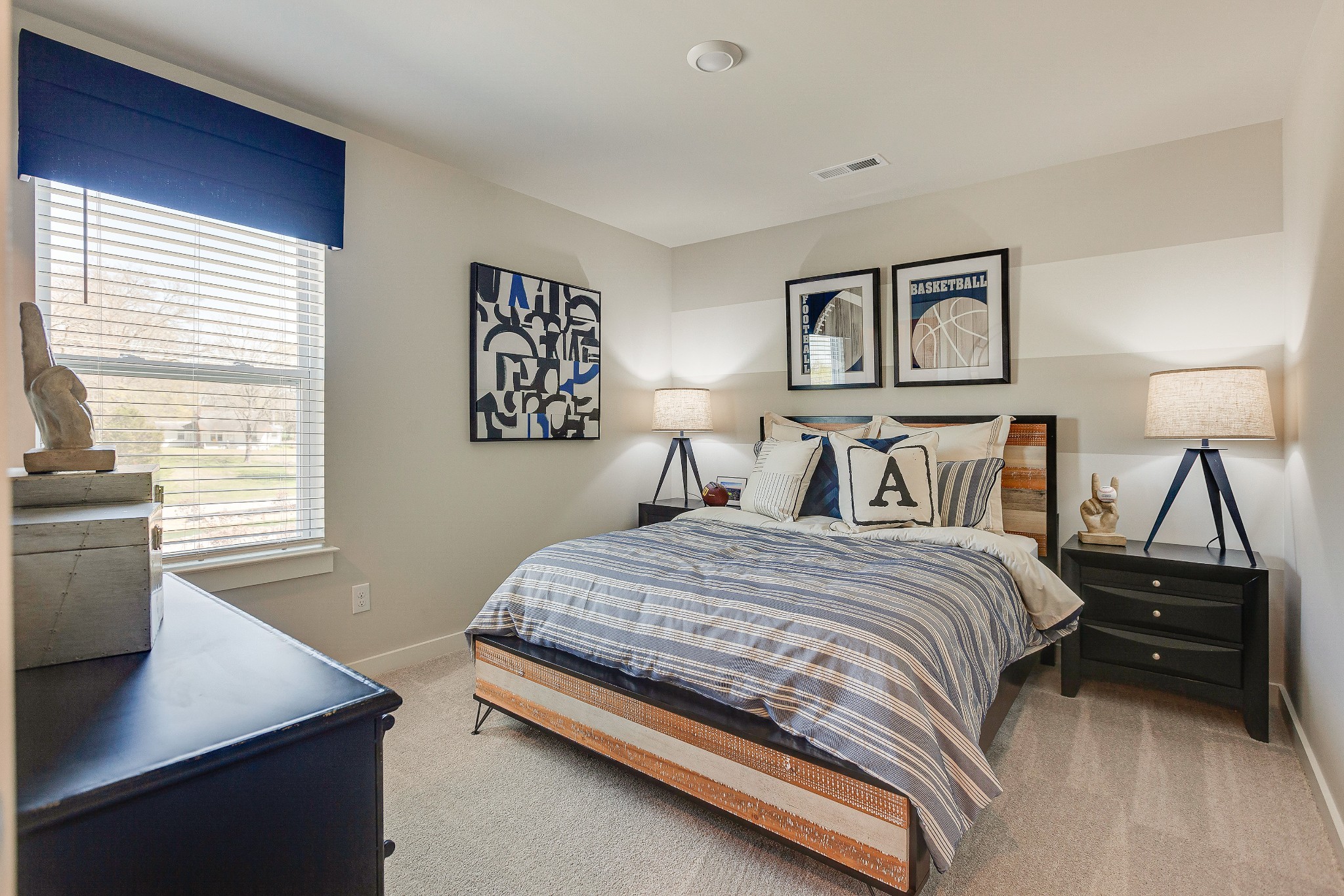 1039 Mourning Cloak Drive