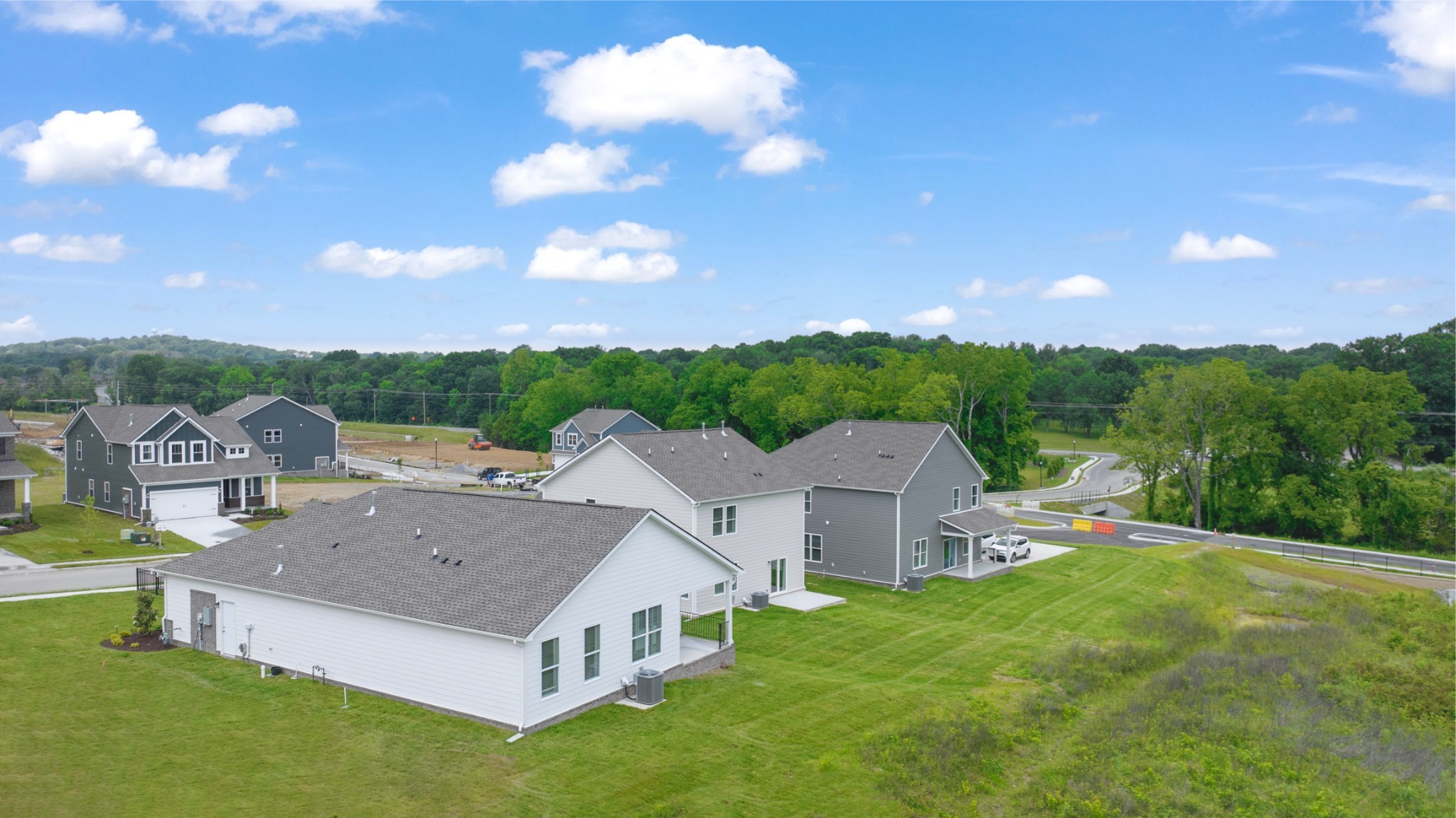 1011 NATURE LN