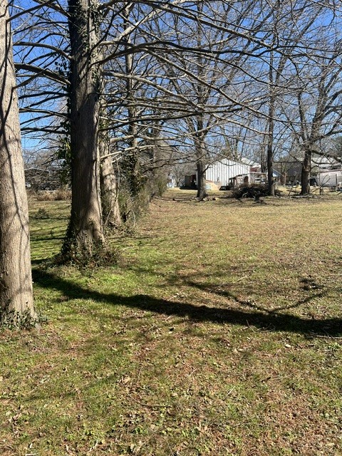 418 Westover Dr
