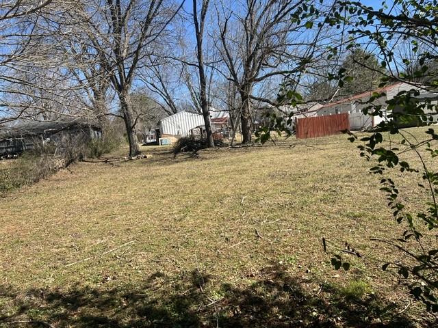 418 Westover Dr