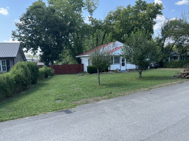 418 Westover Dr