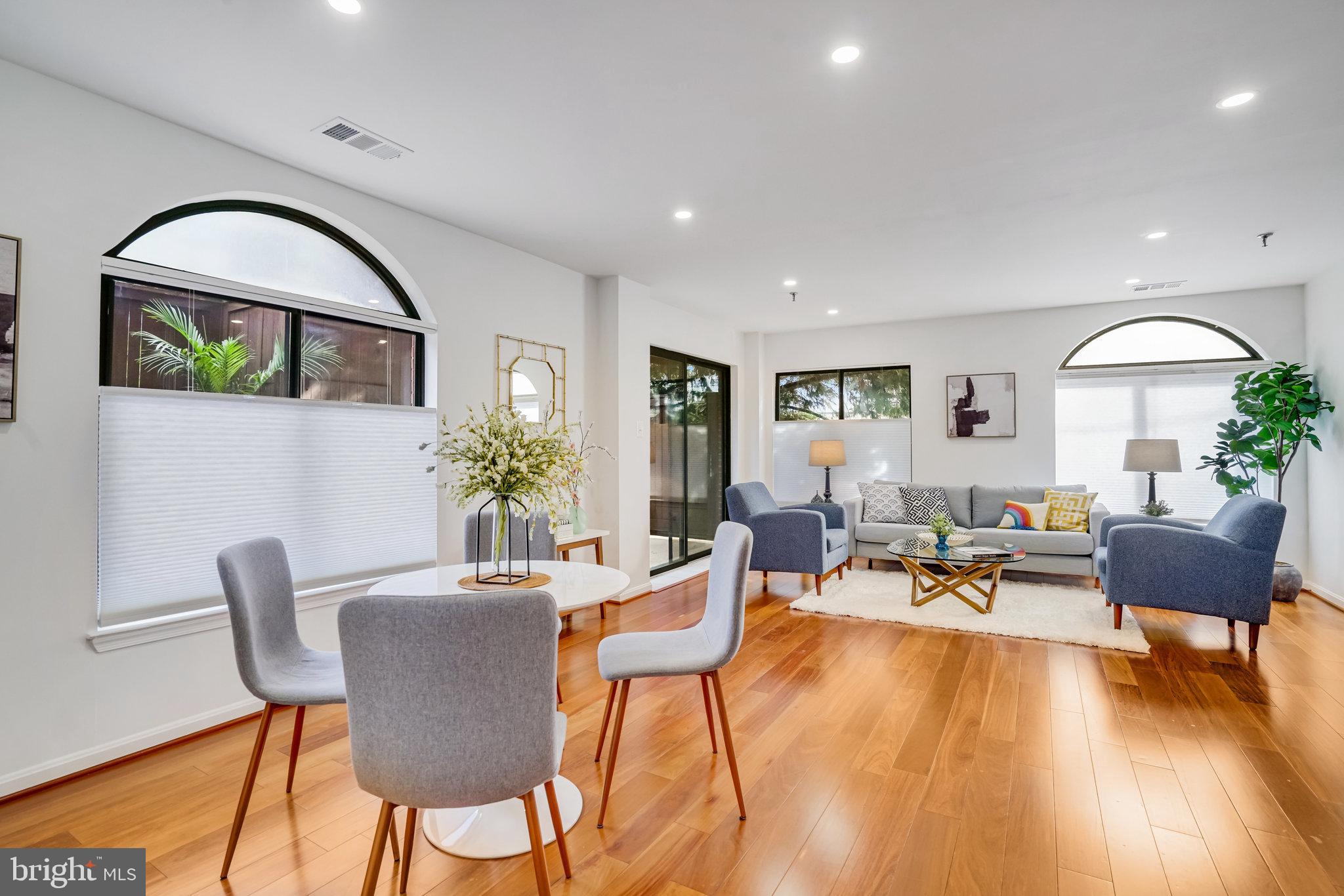 1029 N STUART STREET 115