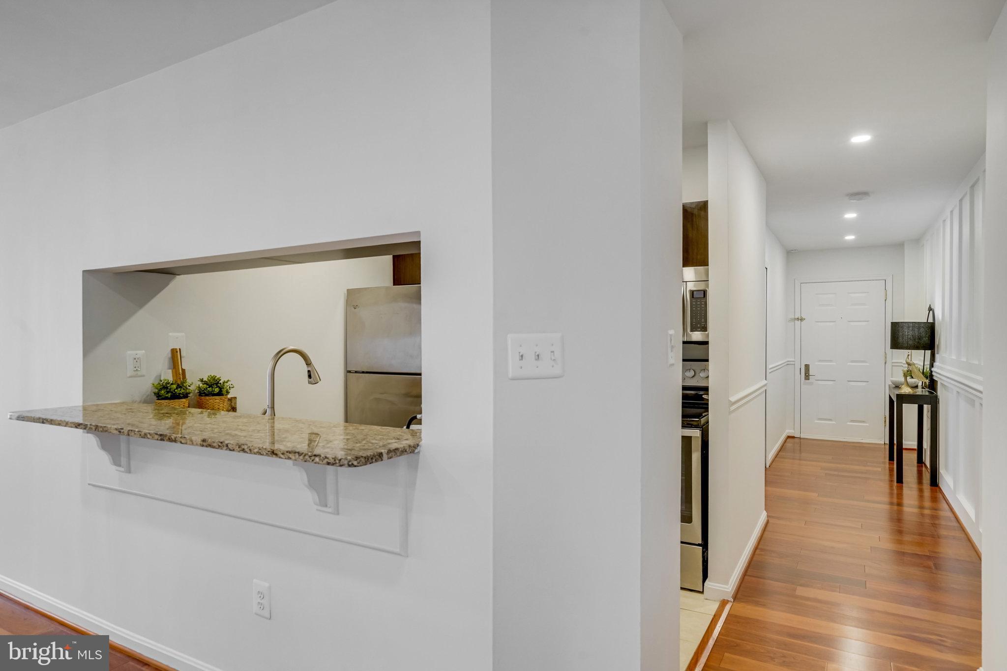 1029 N STUART STREET 115