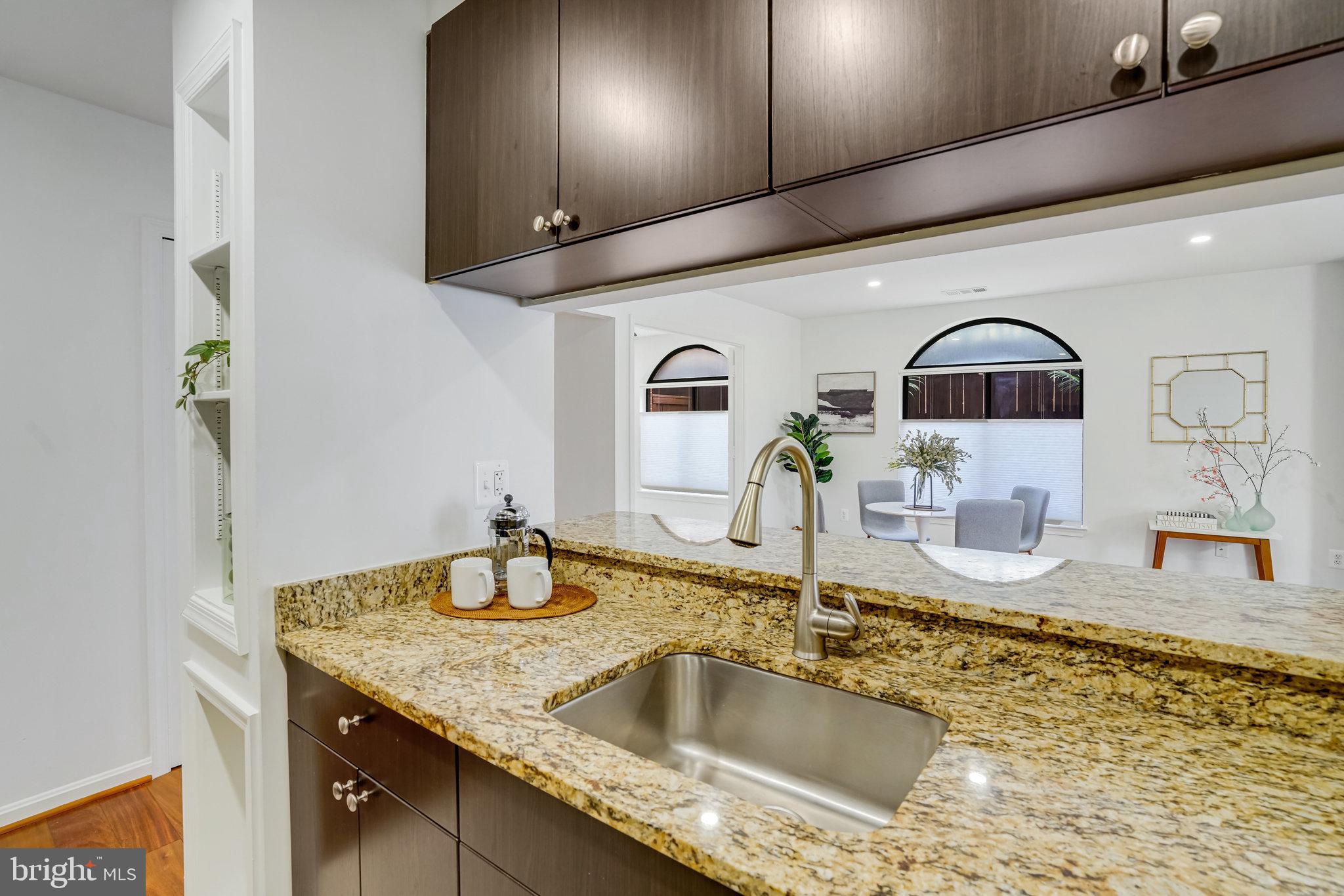 1029 N STUART STREET 115