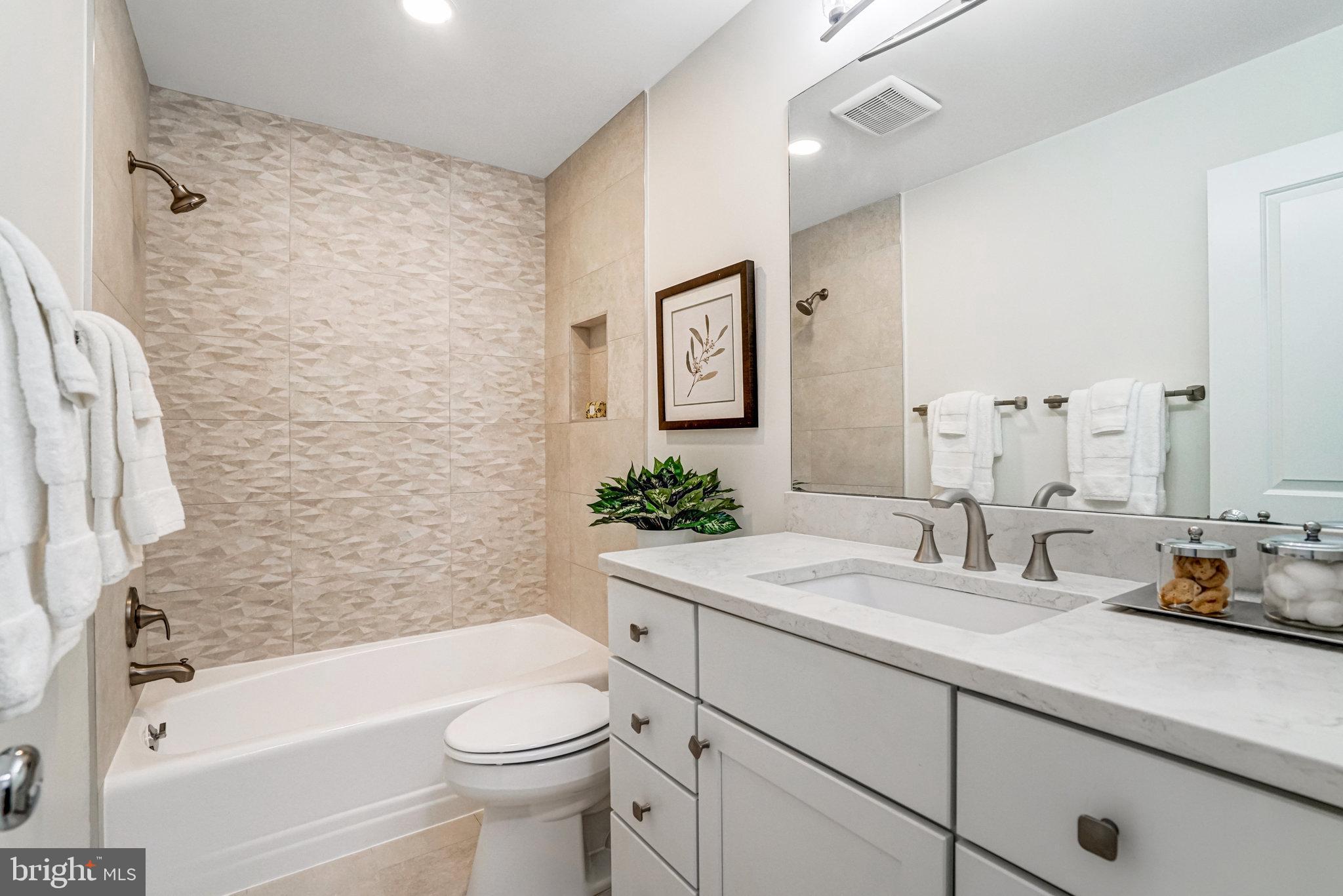 2642 ROBERT WALKER PLACE