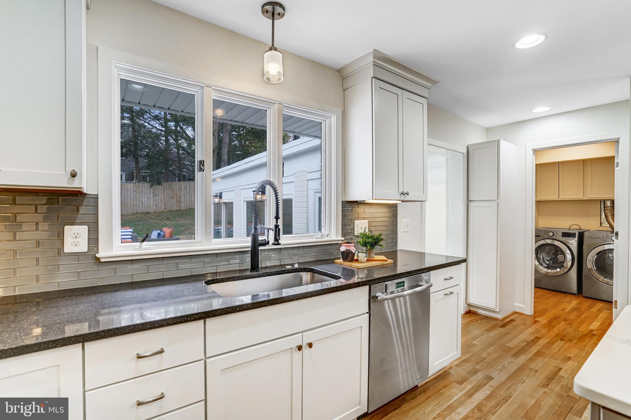 2642 ROBERT WALKER PLACE