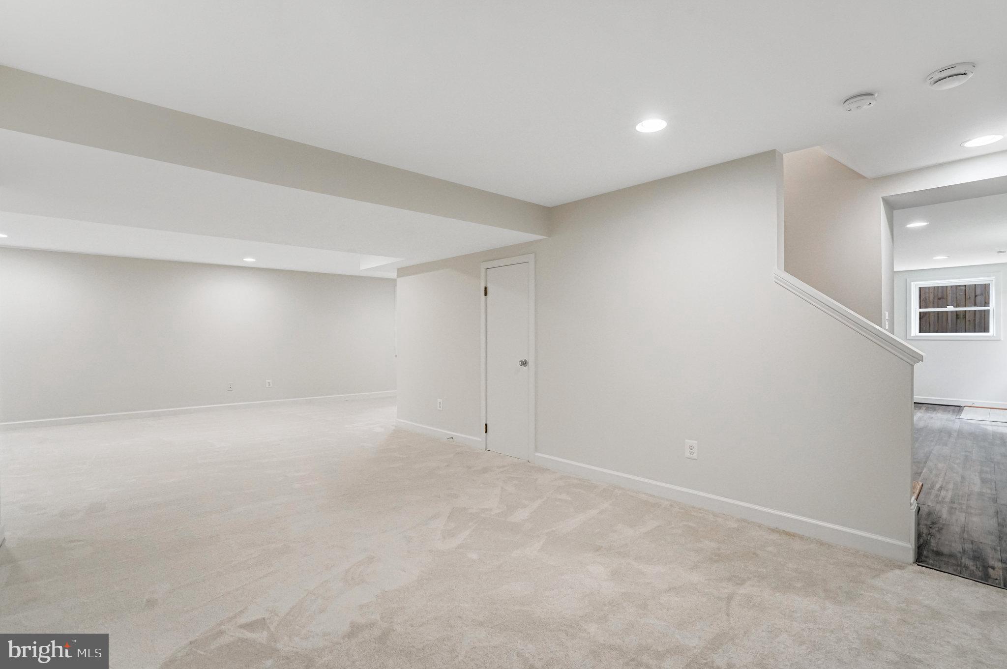 2642 ROBERT WALKER PLACE