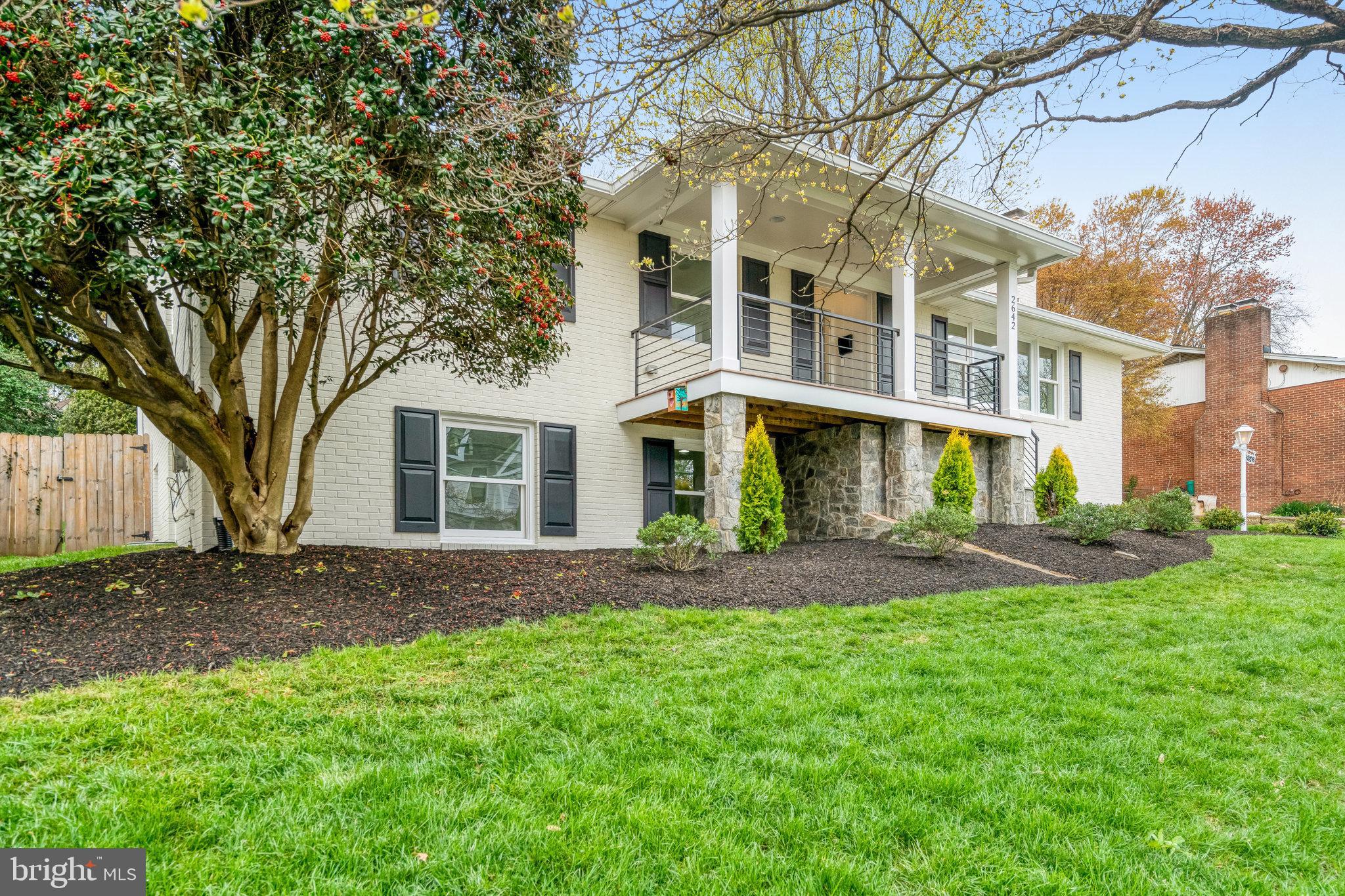 2642 ROBERT WALKER PLACE