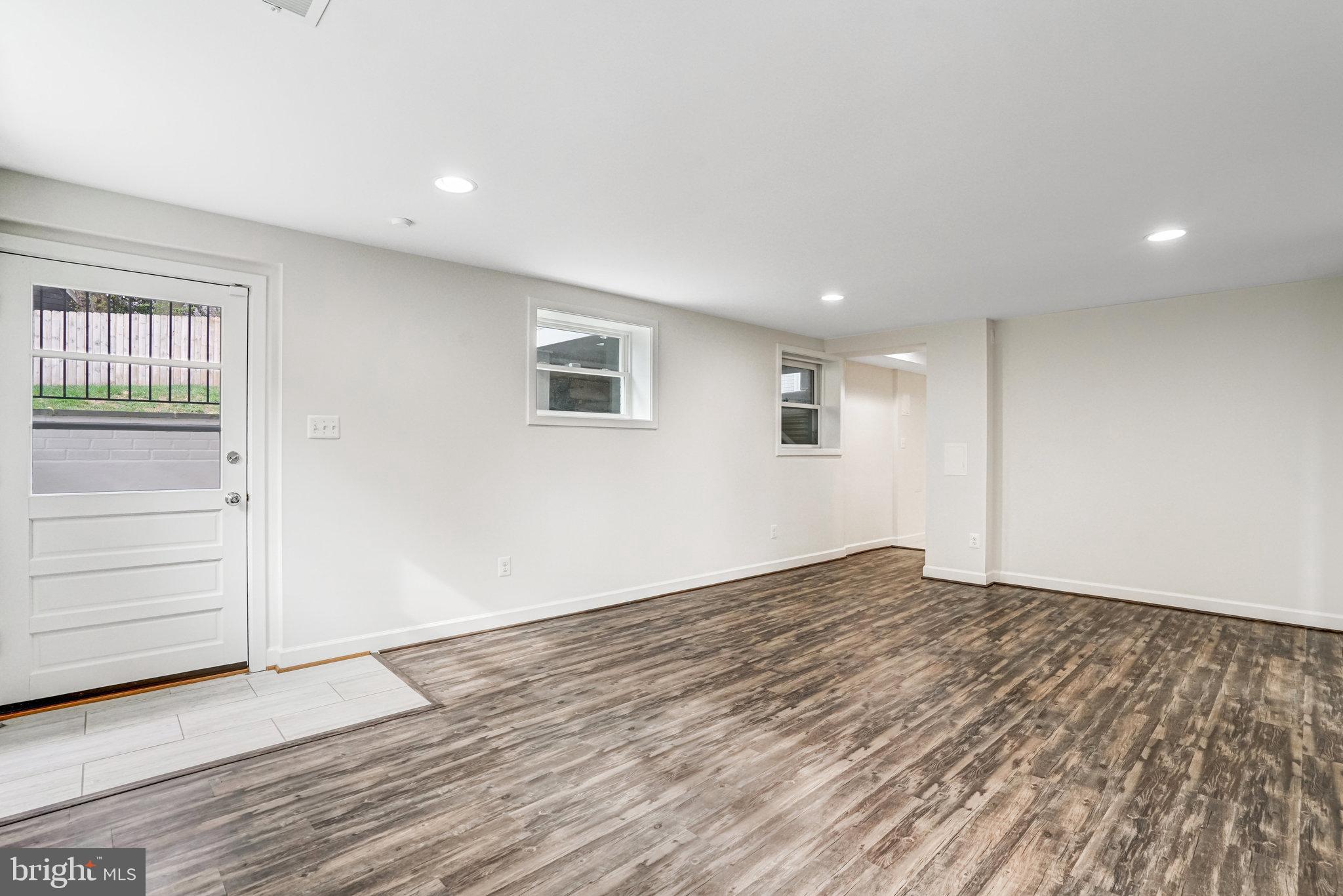 2642 ROBERT WALKER PLACE