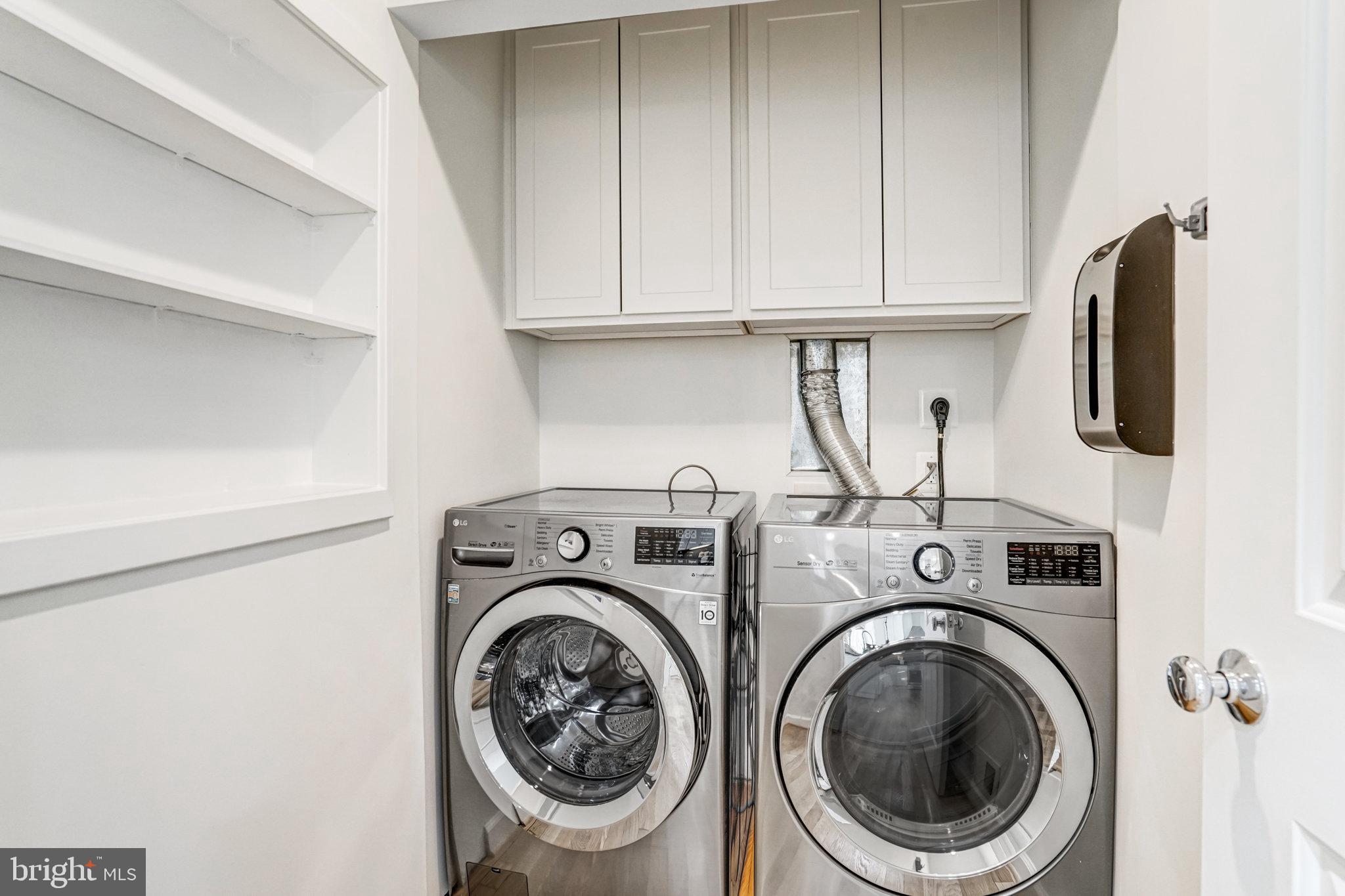 2642 ROBERT WALKER PLACE