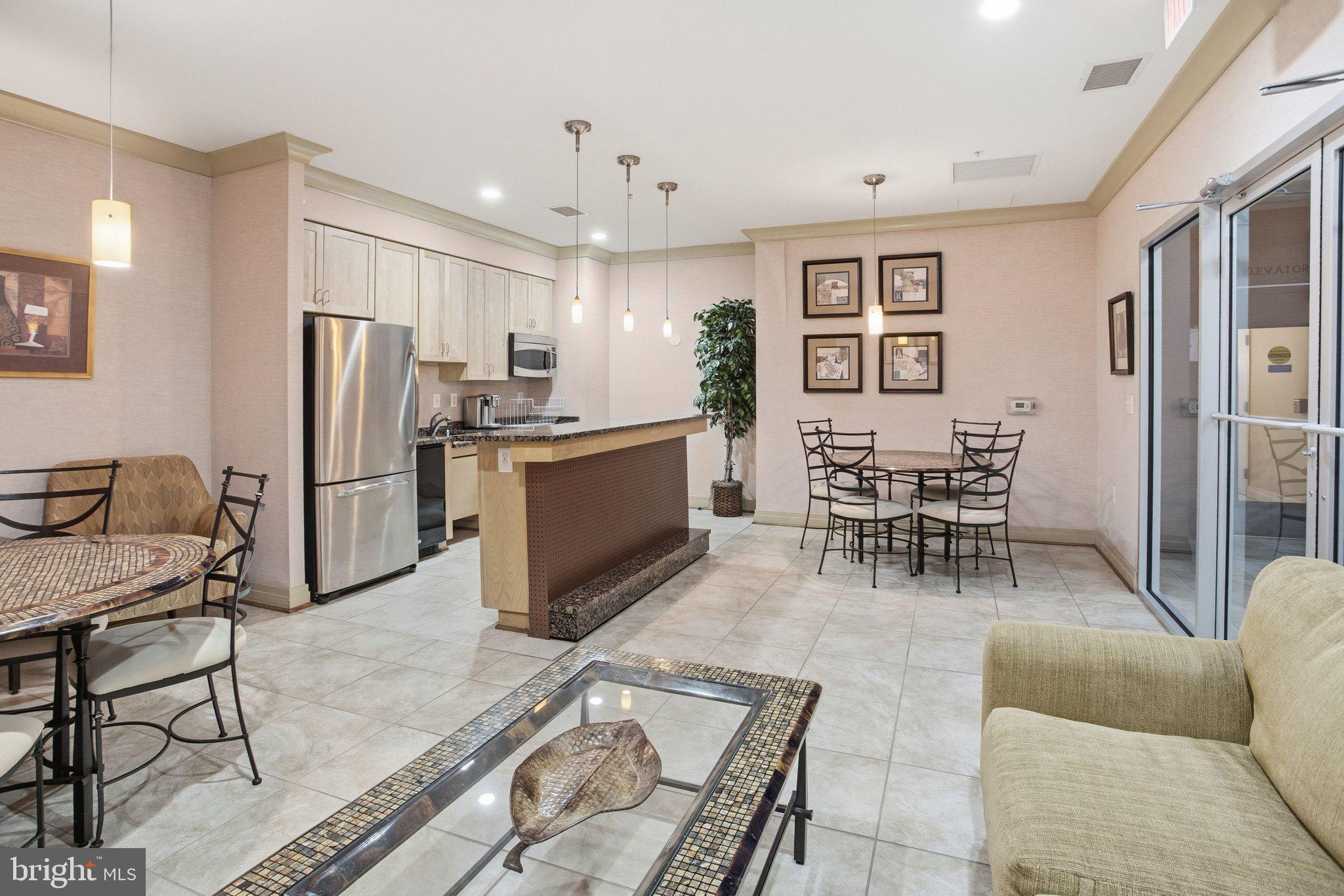 2220 FAIRFAX DRIVE 412