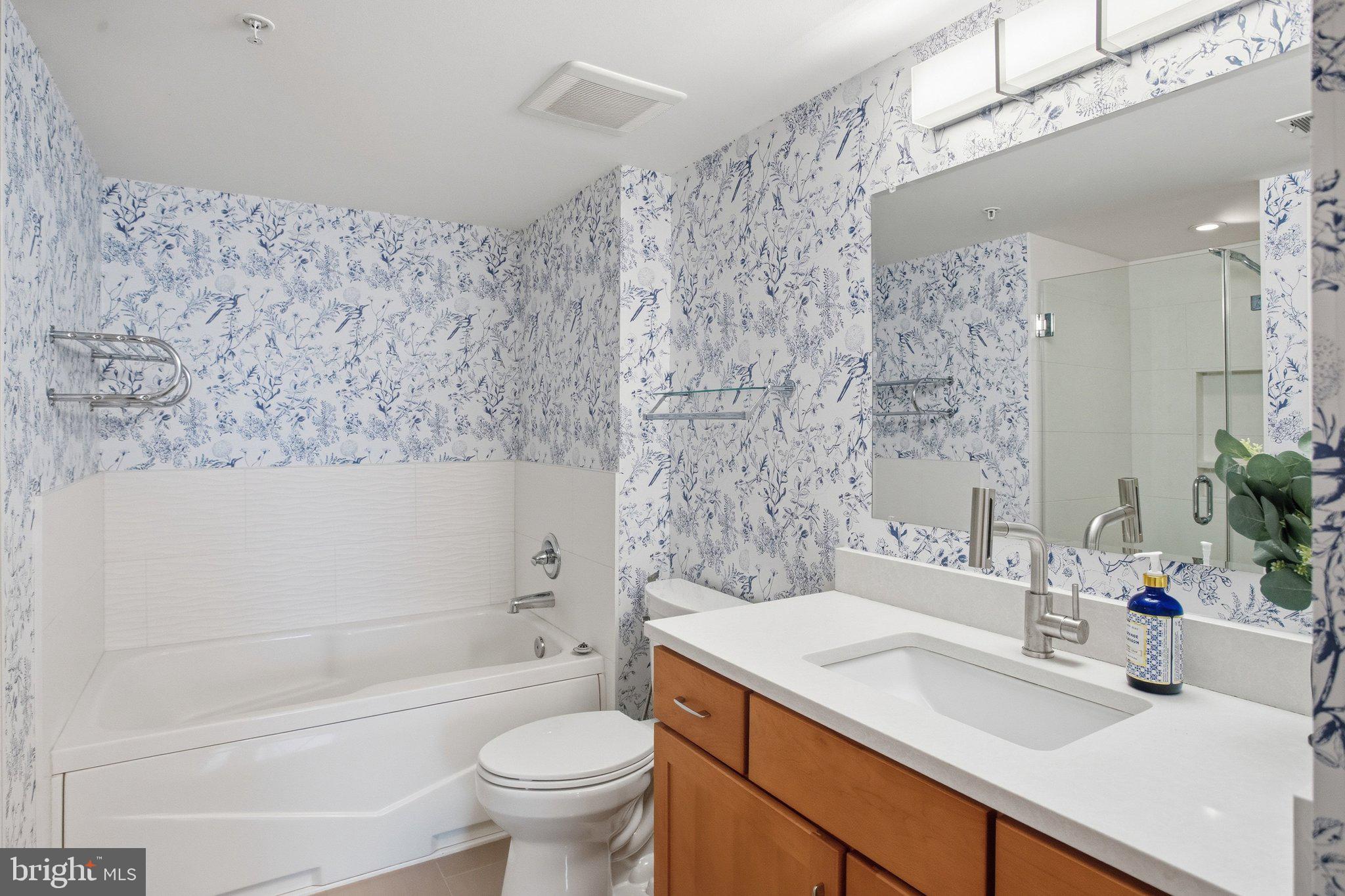 2220 FAIRFAX DRIVE 412