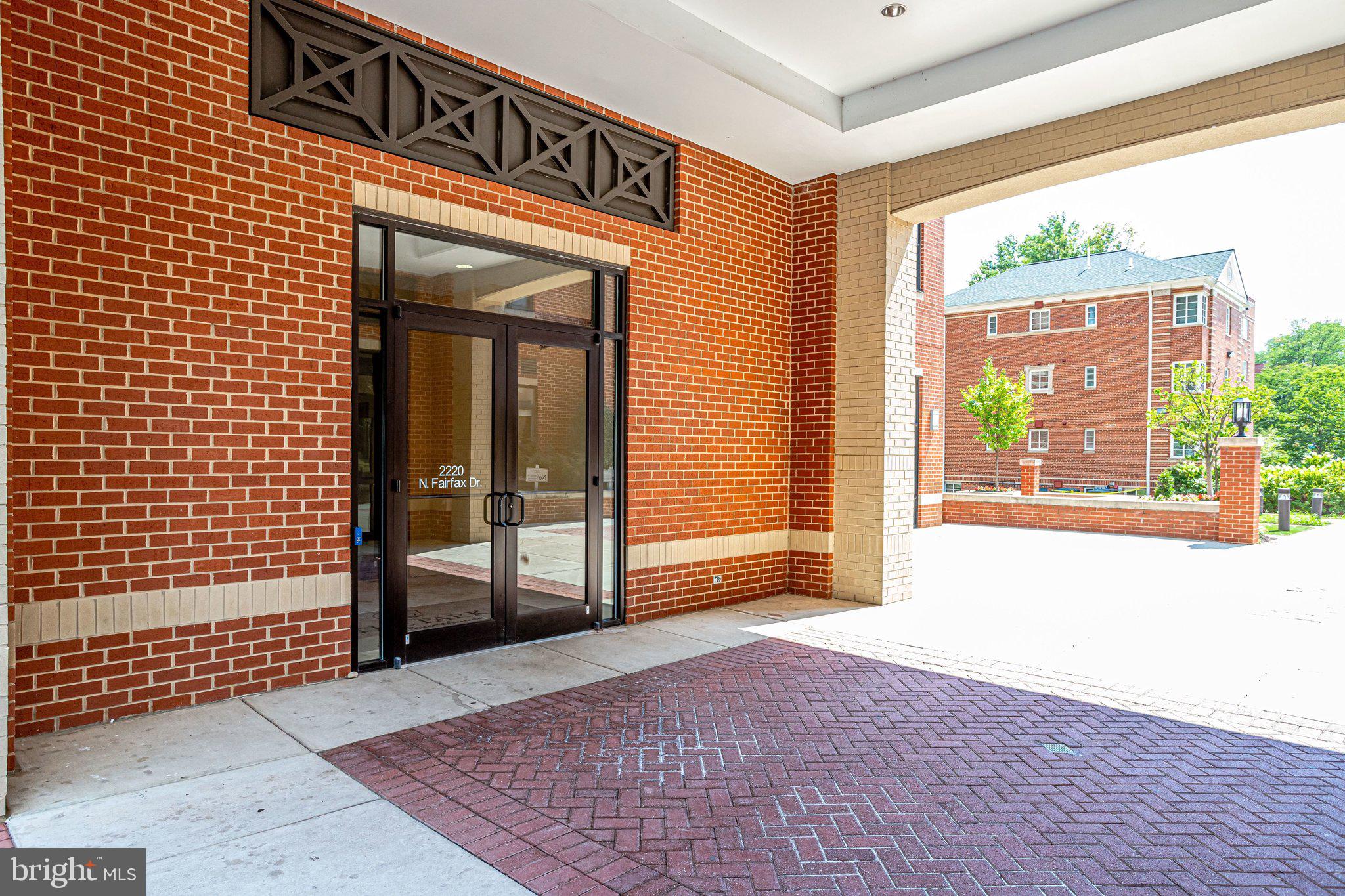 2220 FAIRFAX DRIVE 412