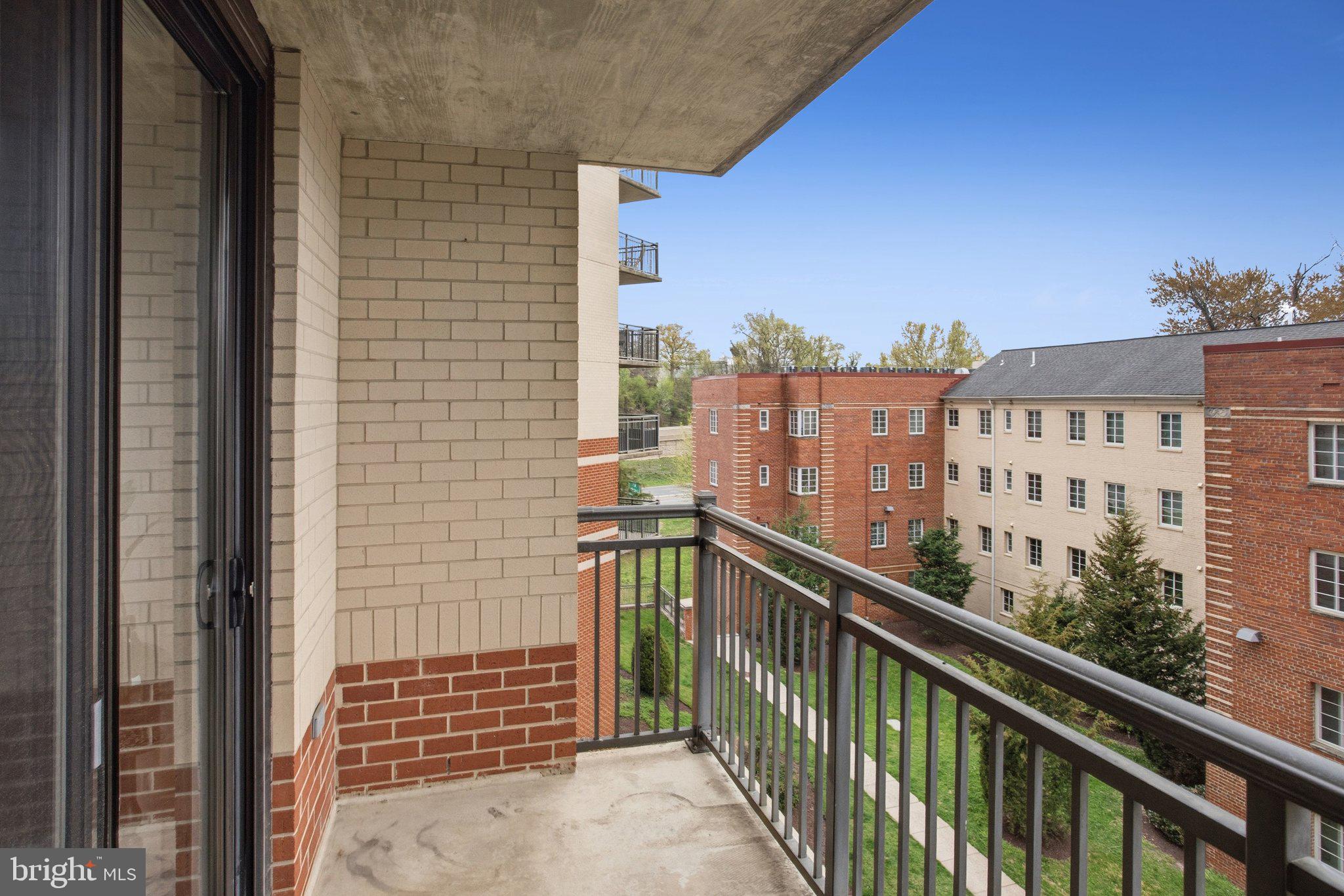 2220 FAIRFAX DRIVE 412