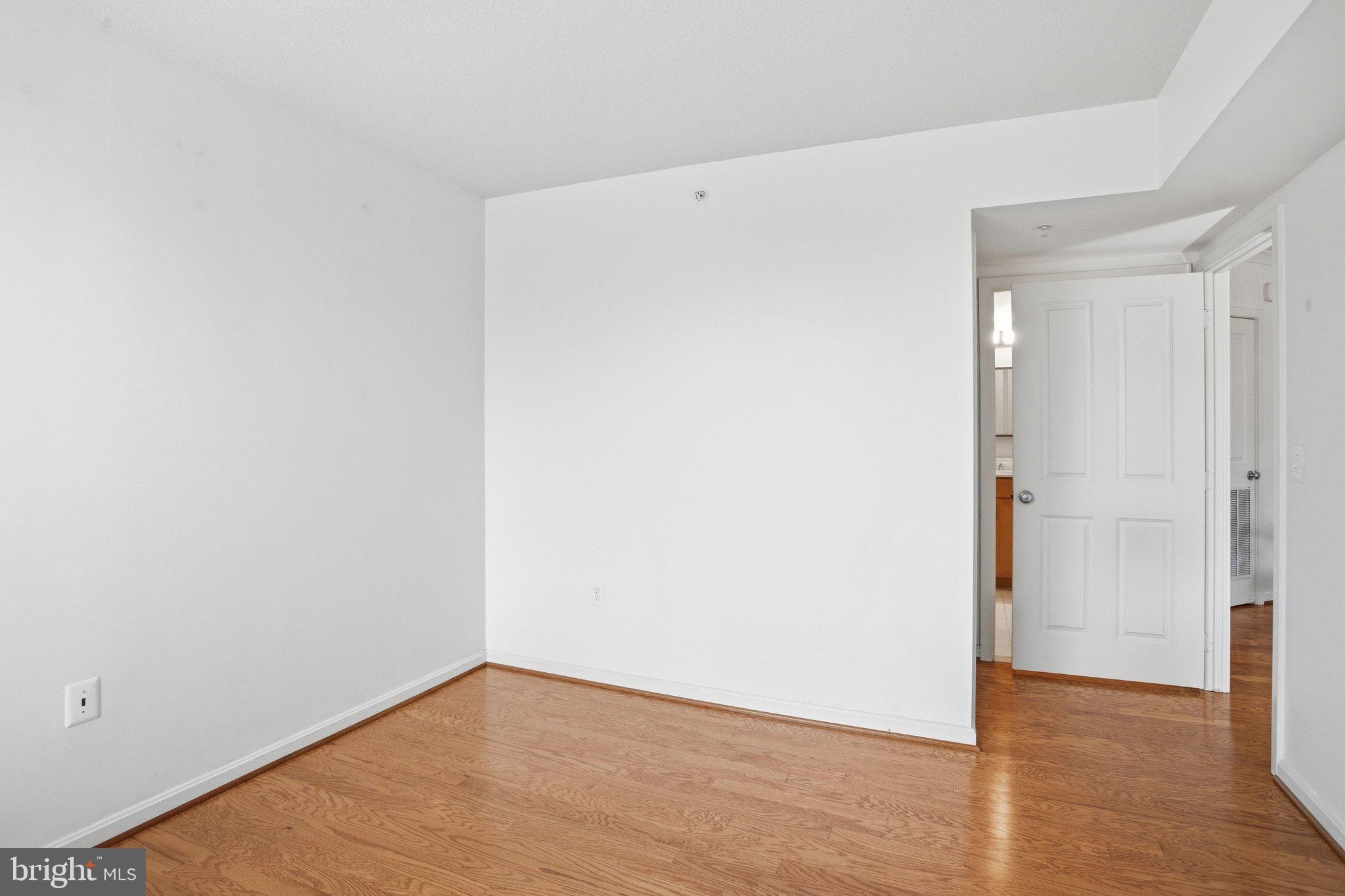 2220 FAIRFAX DRIVE 412