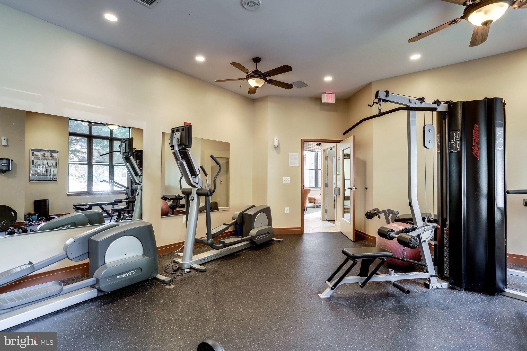 2220 FAIRFAX DRIVE 412