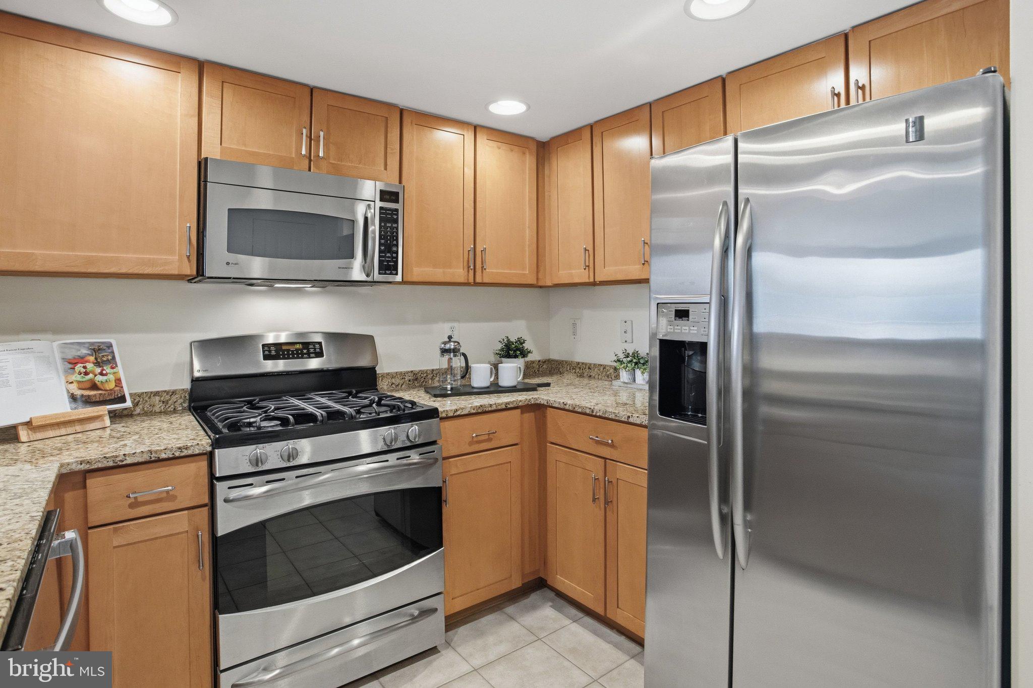 2220 FAIRFAX DRIVE 412